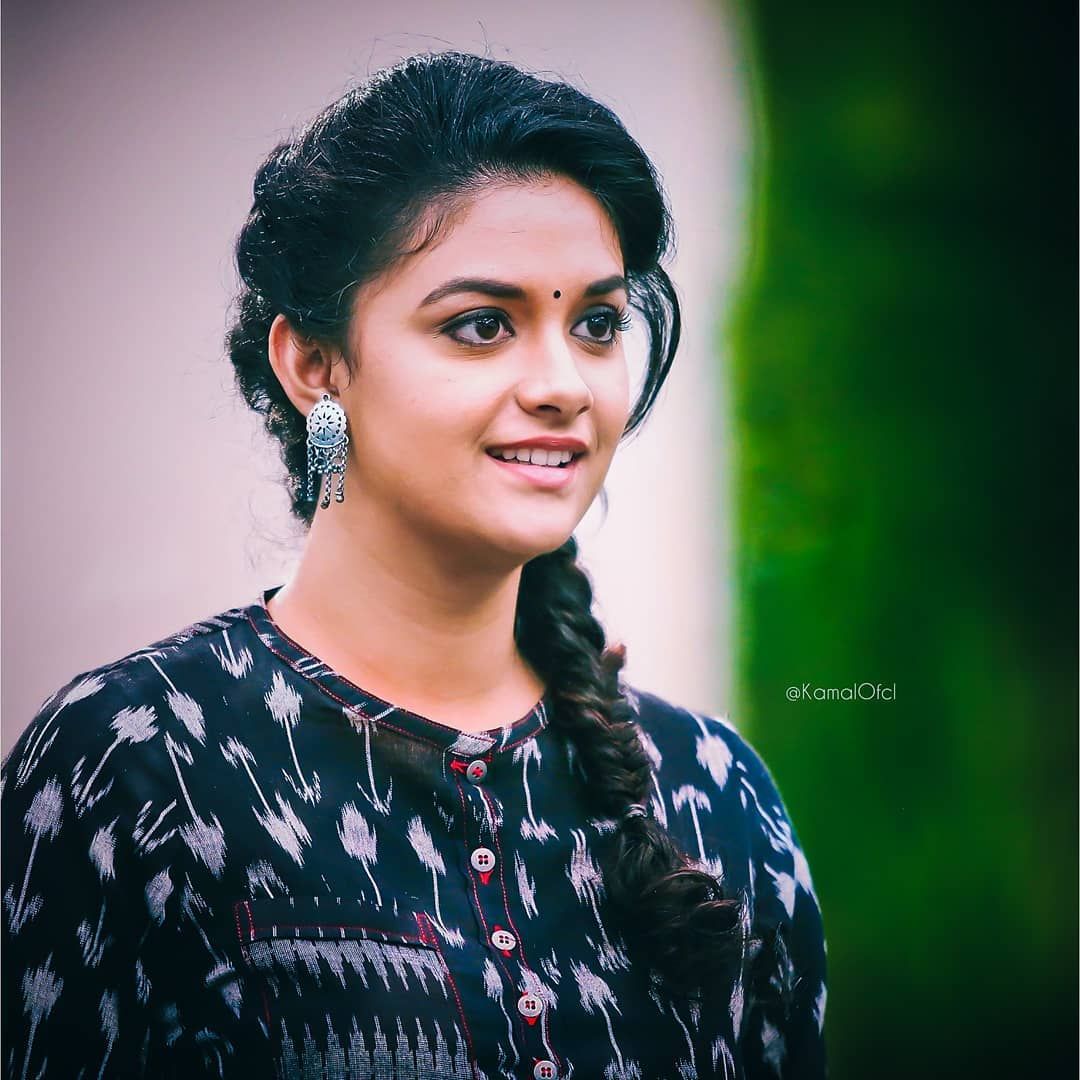 Keerthi Suresh Image Wallpapers