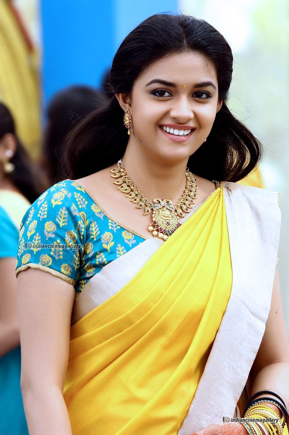 Keerthi Suresh Saree Wallpapers