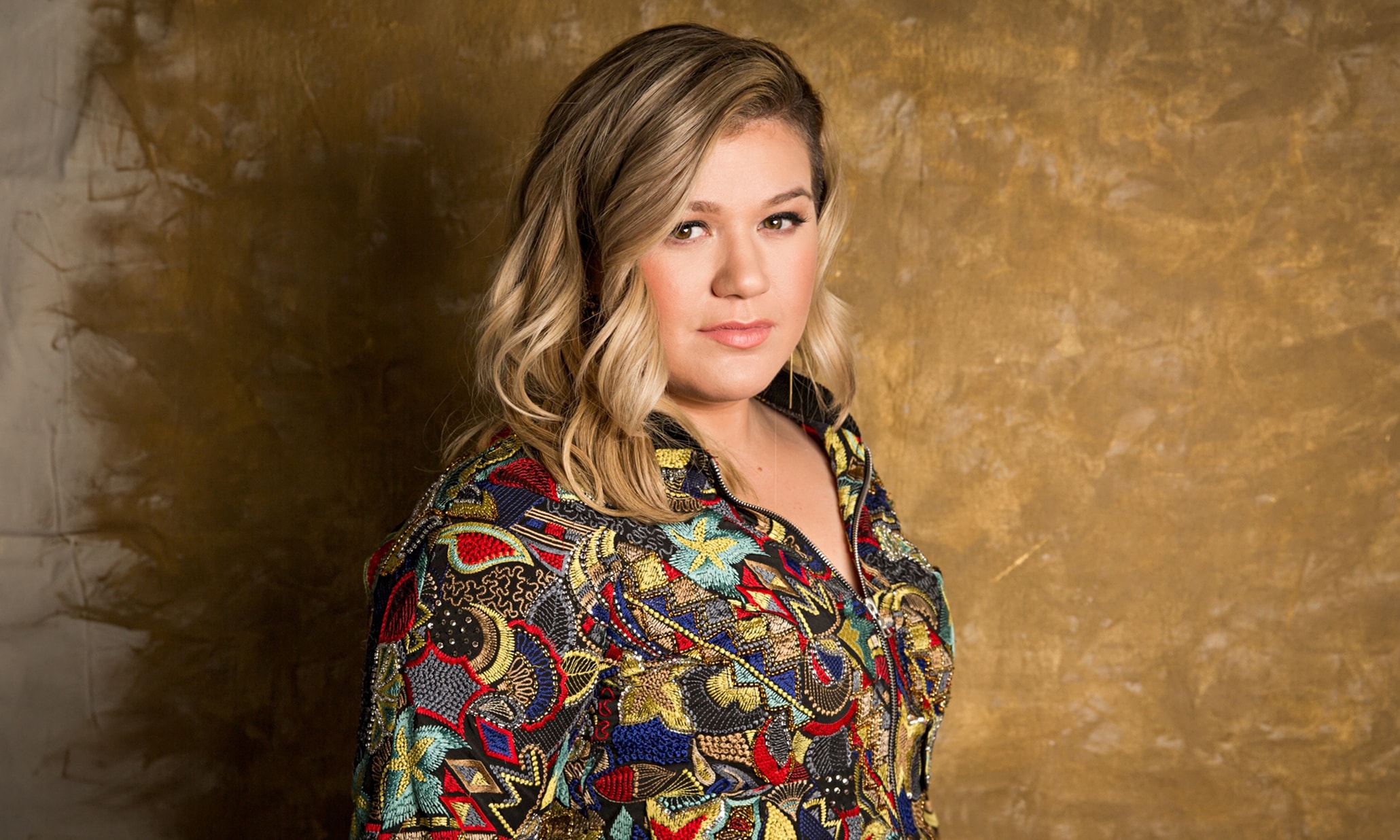 Kelly Clarkson Wallpapers