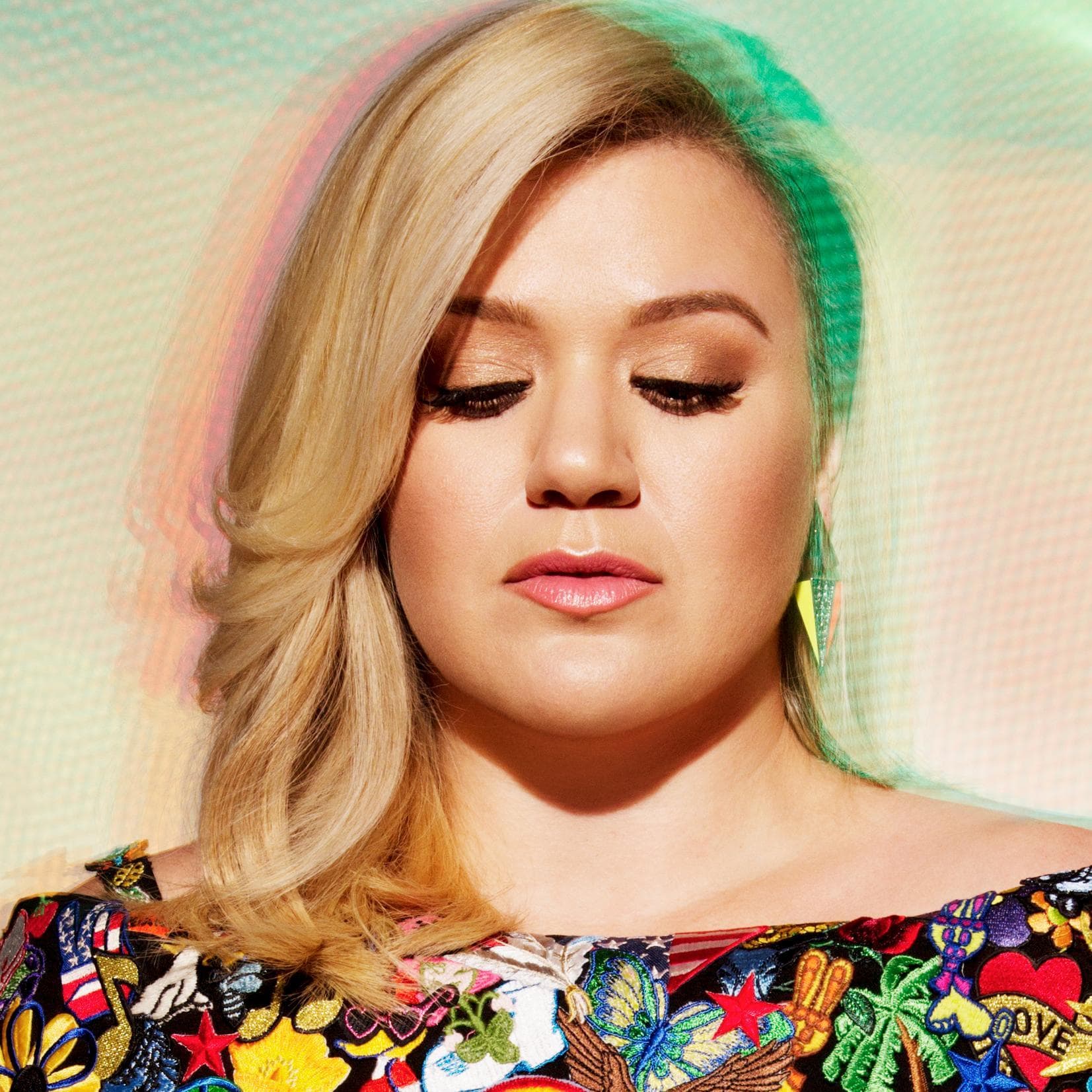 Kelly Clarkson Wallpapers