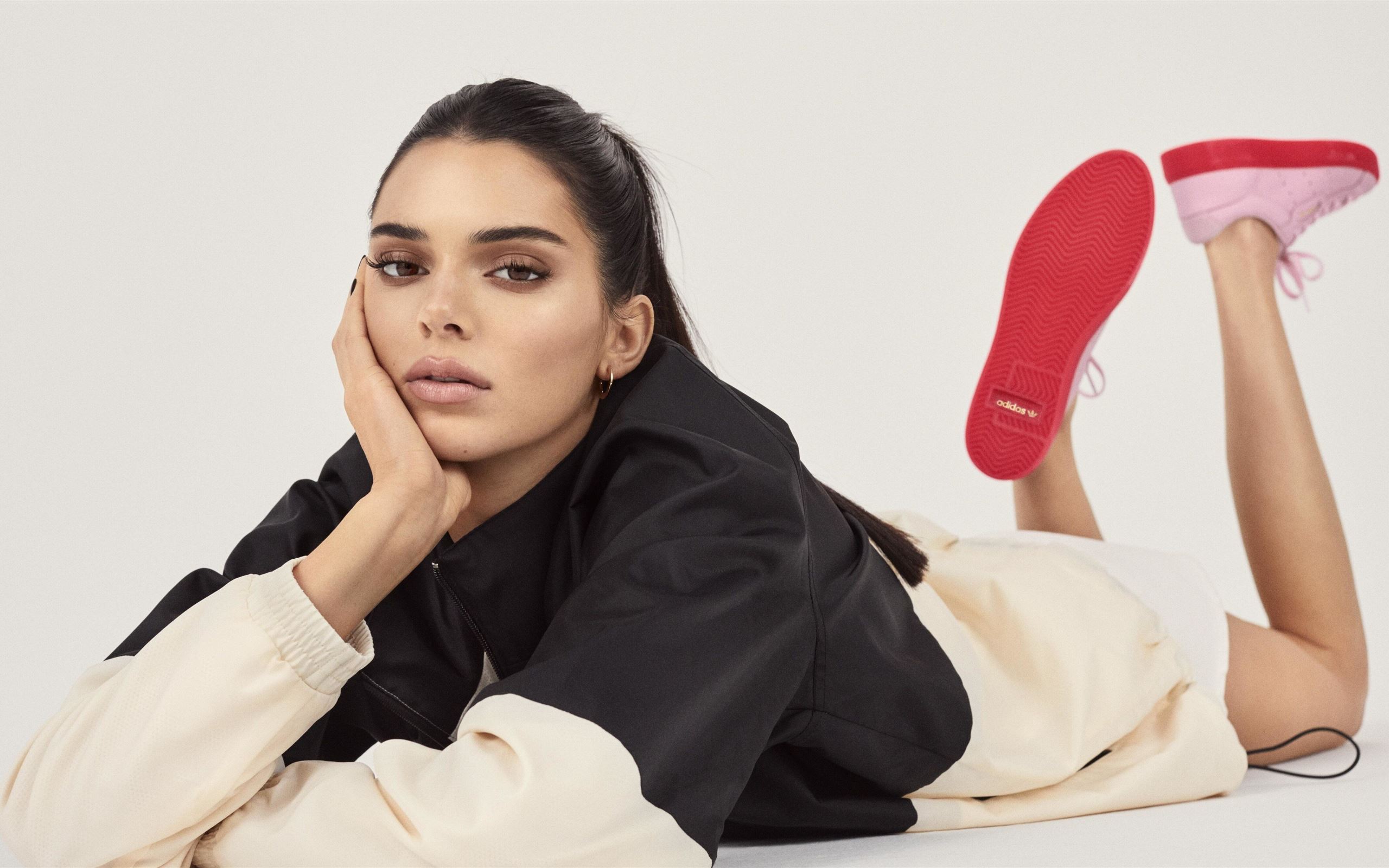 Kendall Jenner 2020 Wallpapers