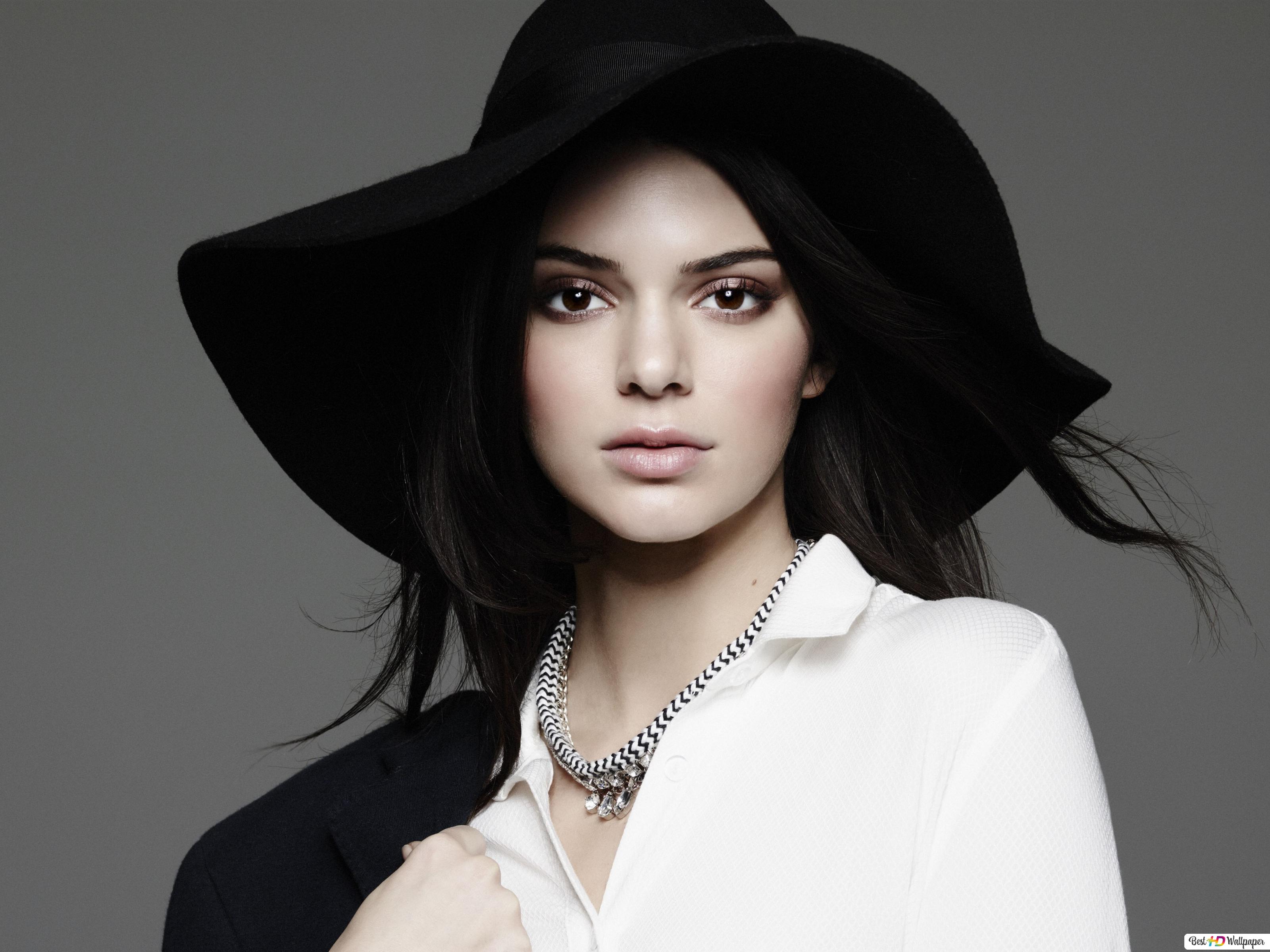 Kendall Jenner Fashion Model Portrait Wallpapers