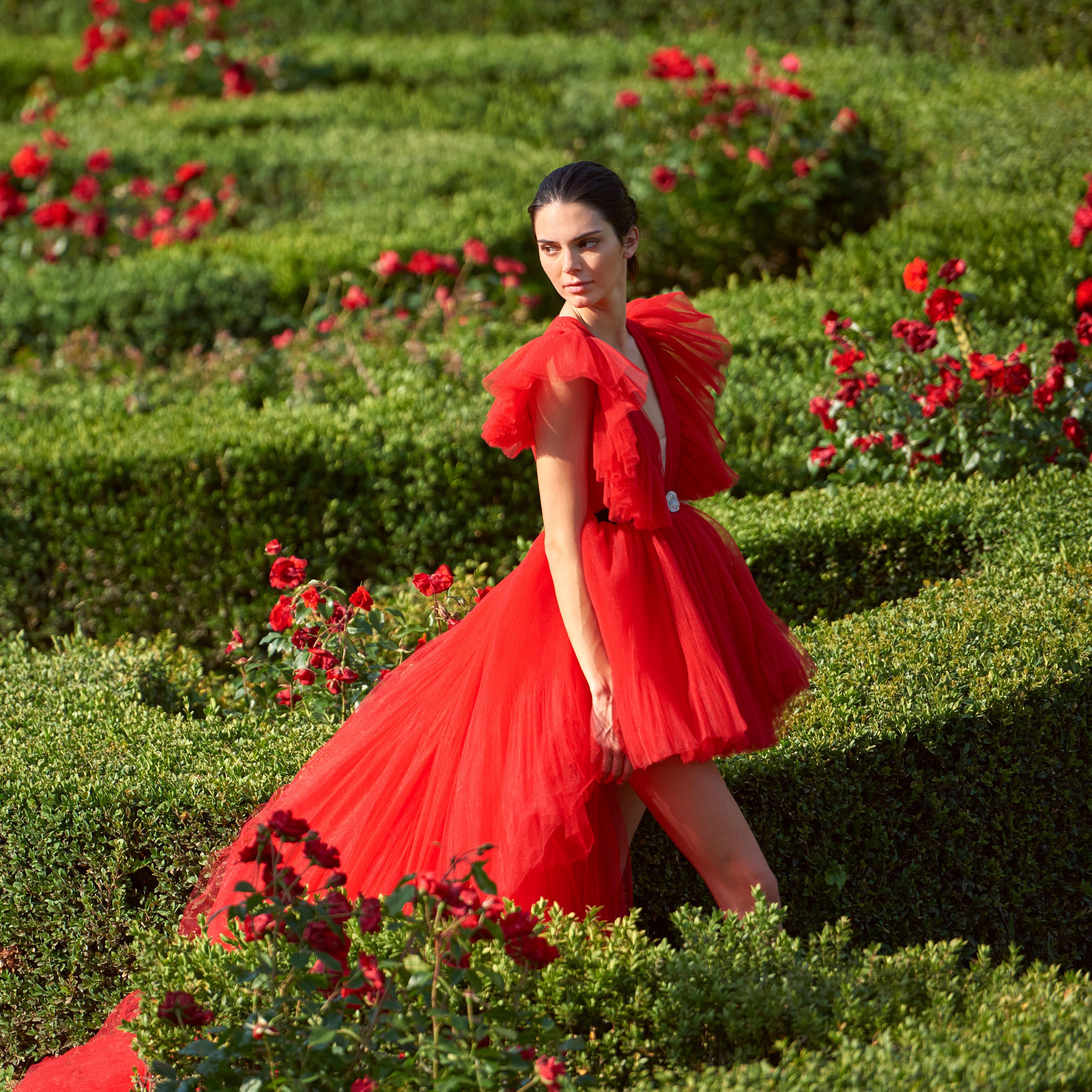 Kendall Jenner Red Dress Model Wallpapers