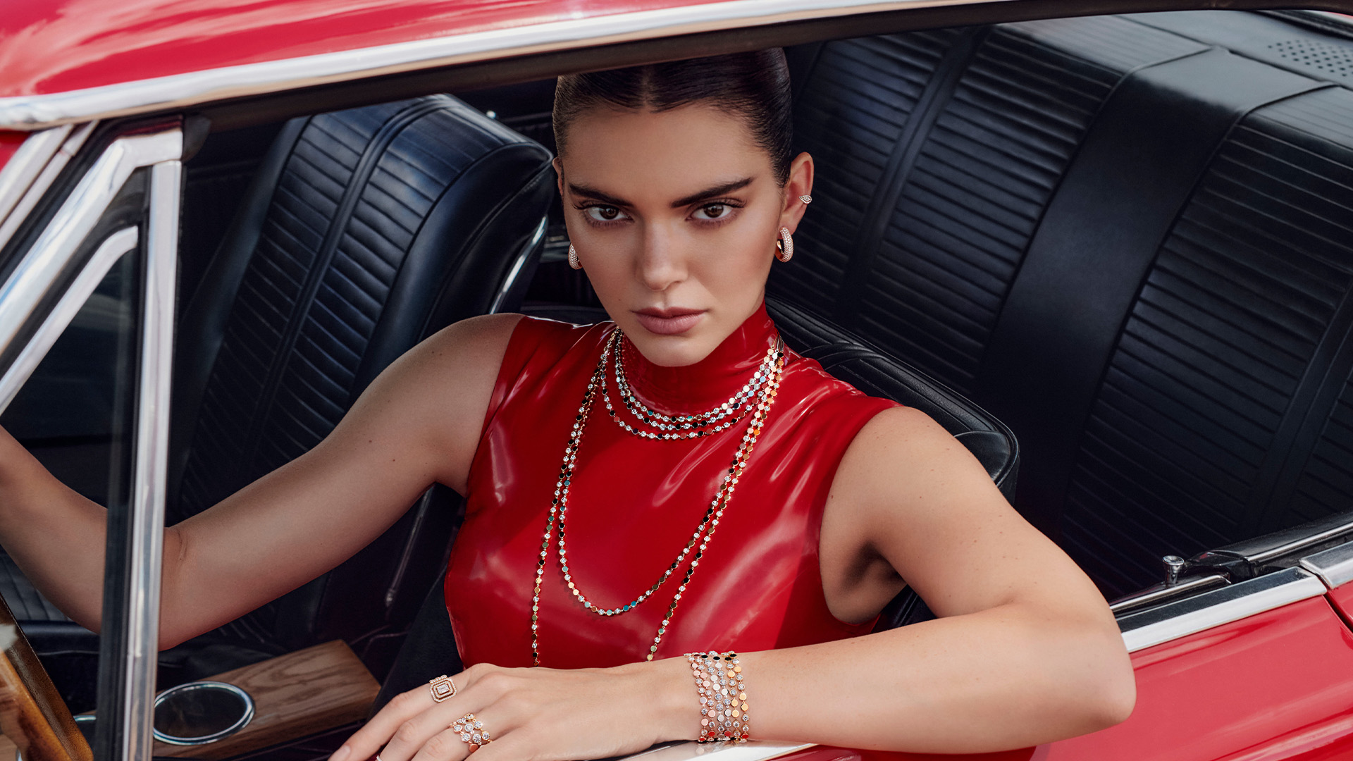 Kendall Jenner Red Dress Model Wallpapers