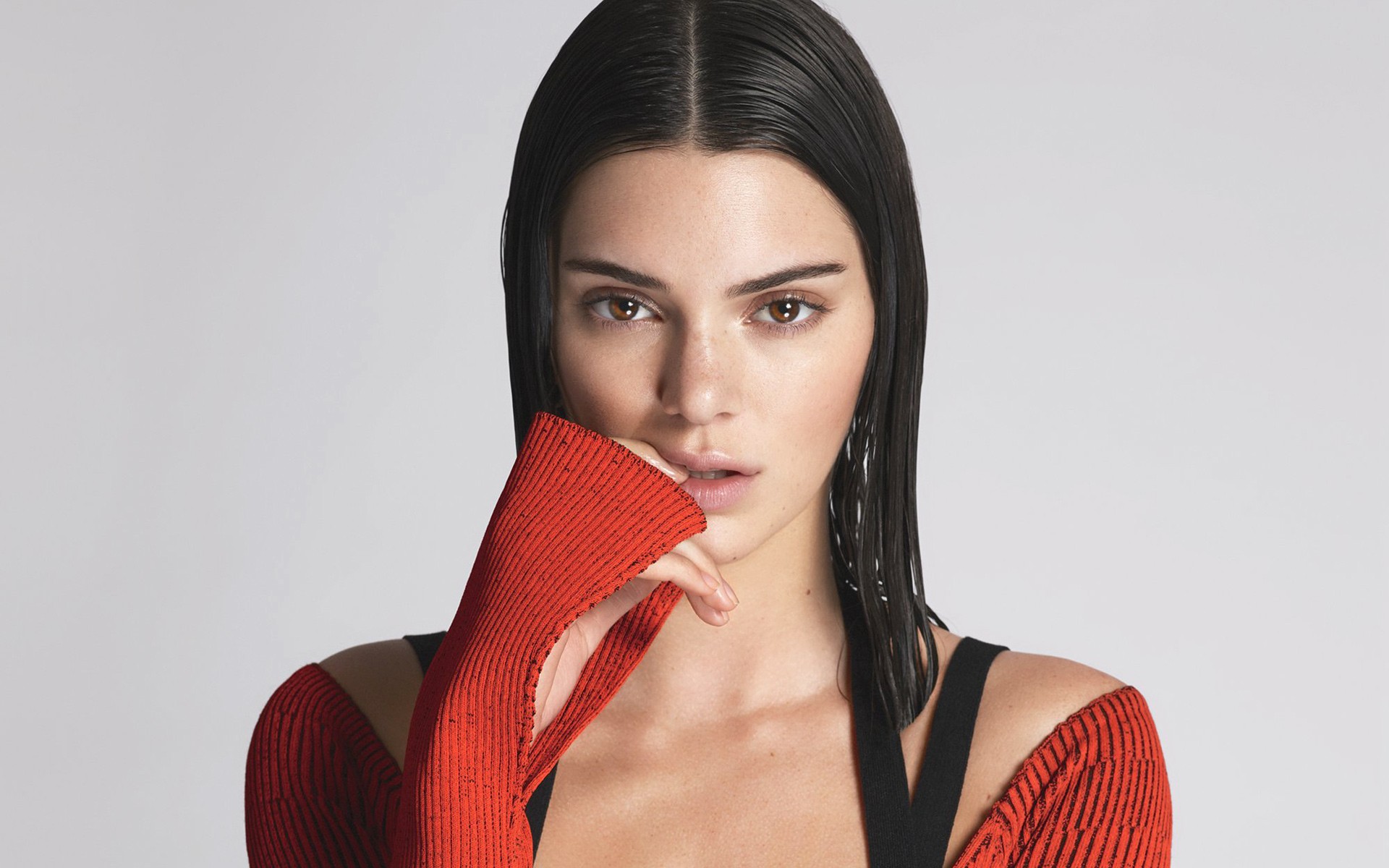 Kendall Jenner Vogue 2017 Wallpapers