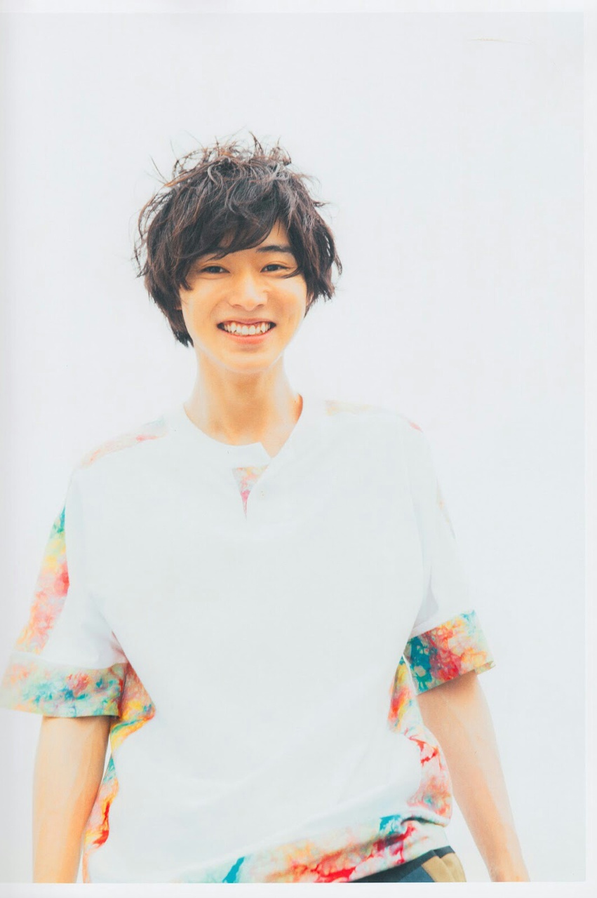 Kento Yamazaki Smile Wallpapers