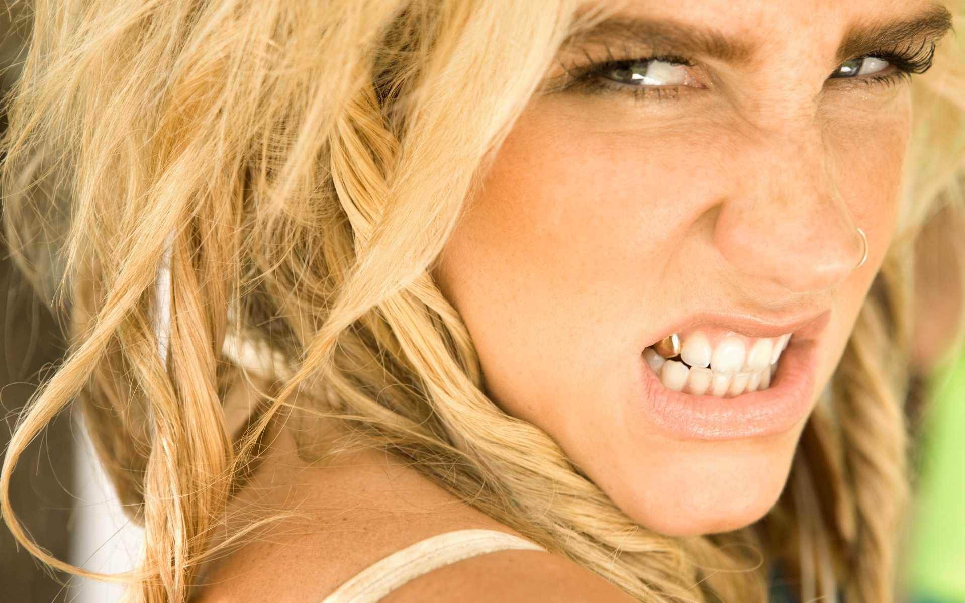 Kesha Wallpapers