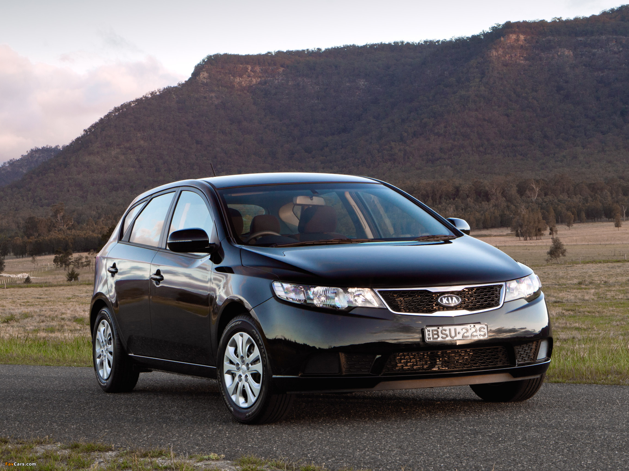 Kia Cerato Wallpapers