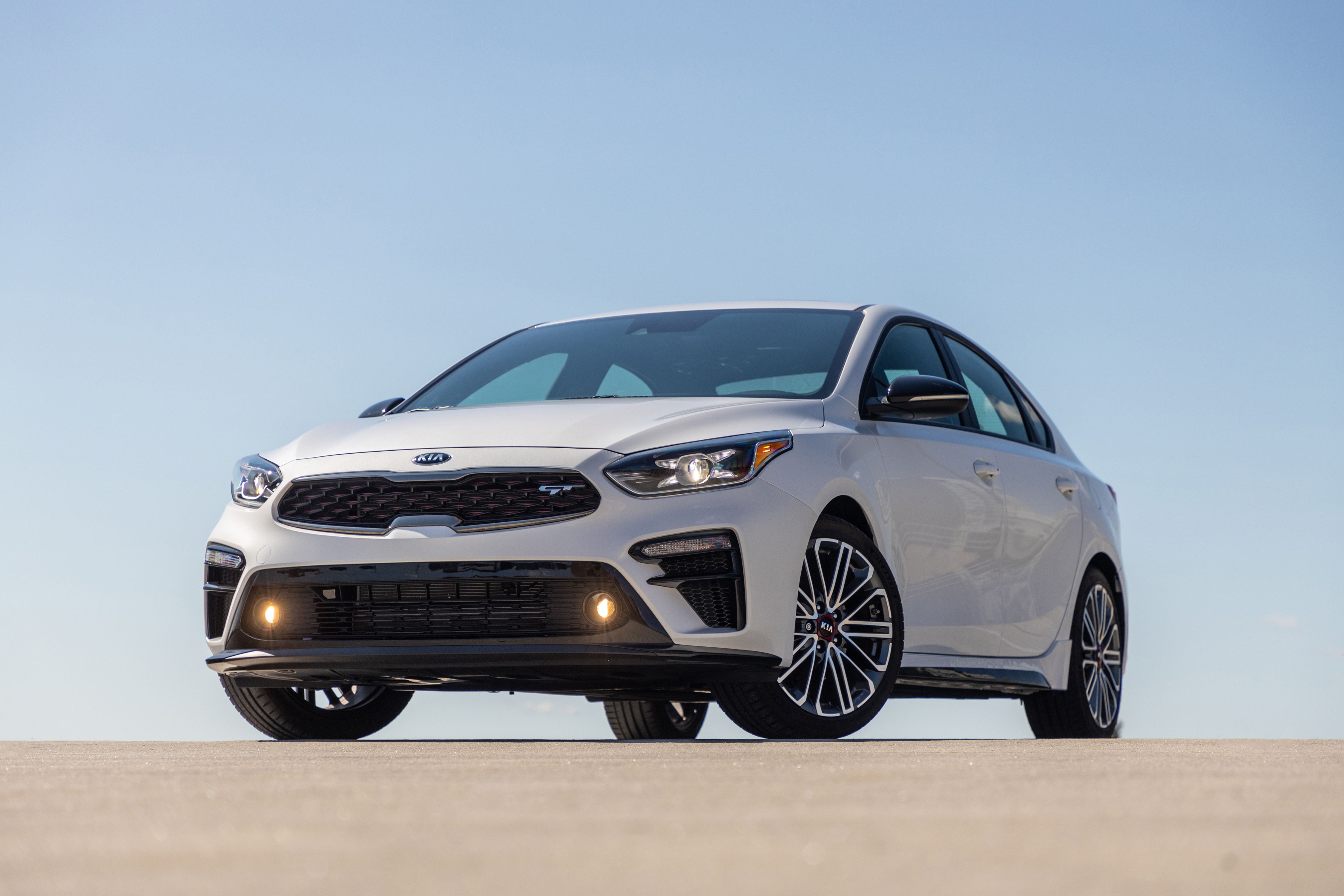 Kia Forte Wallpapers