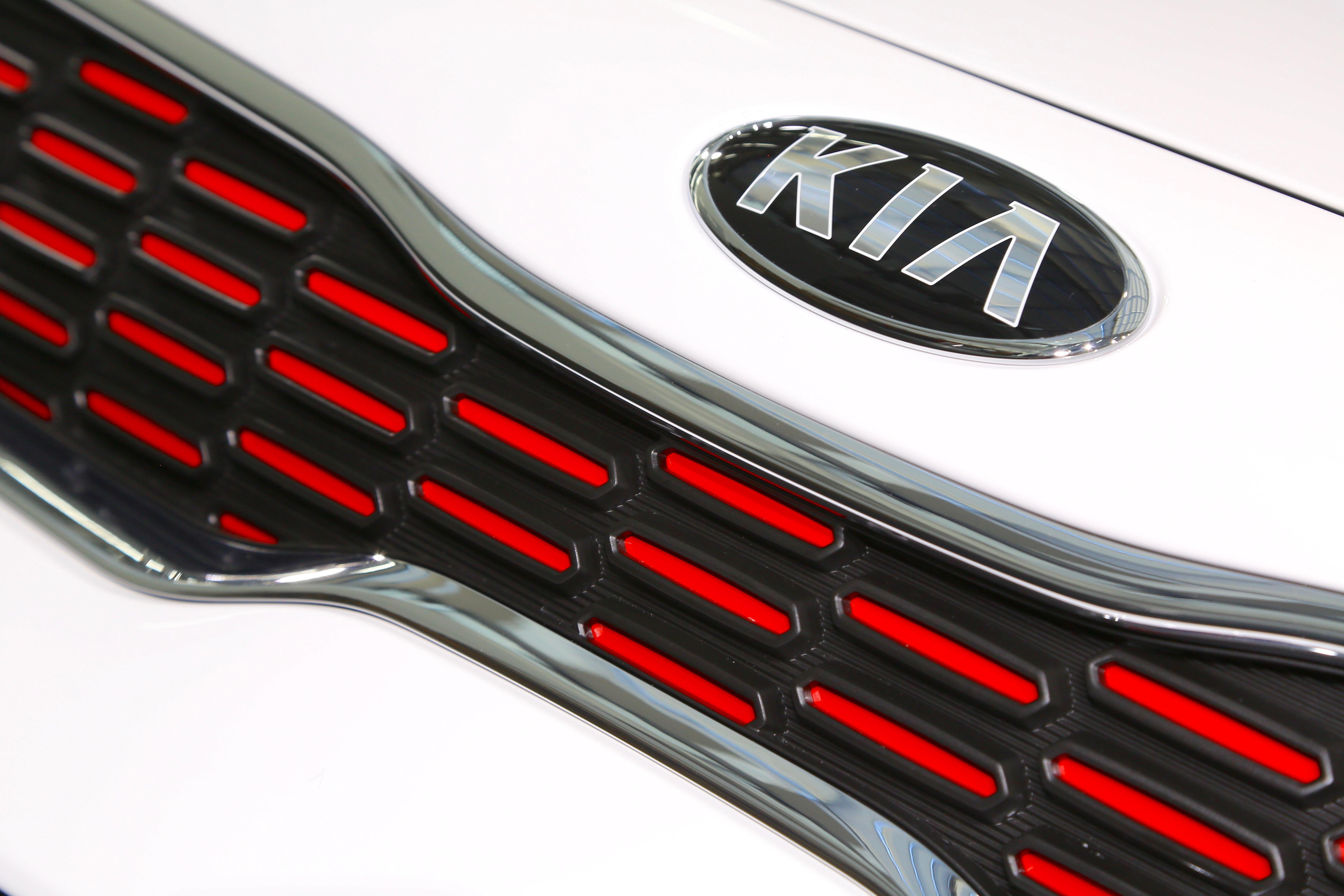 Kia Logo Wallpapers