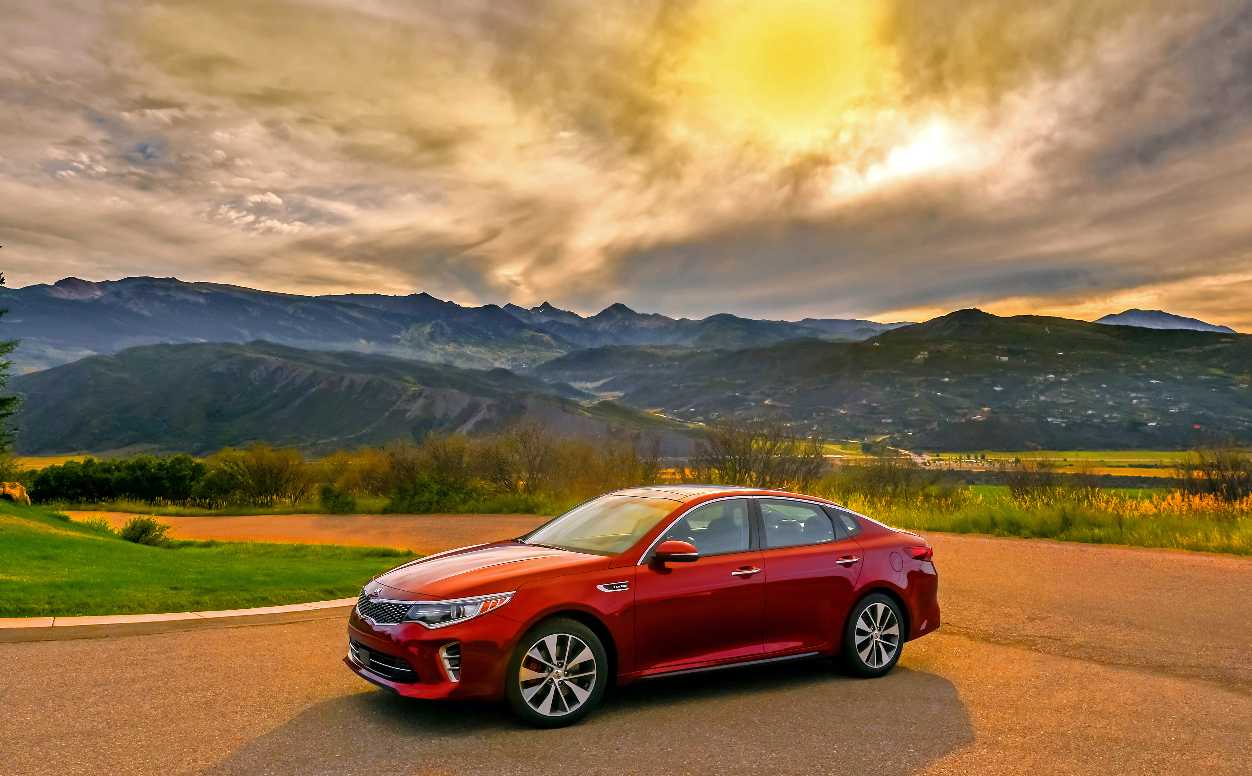 Kia Optima Wallpapers