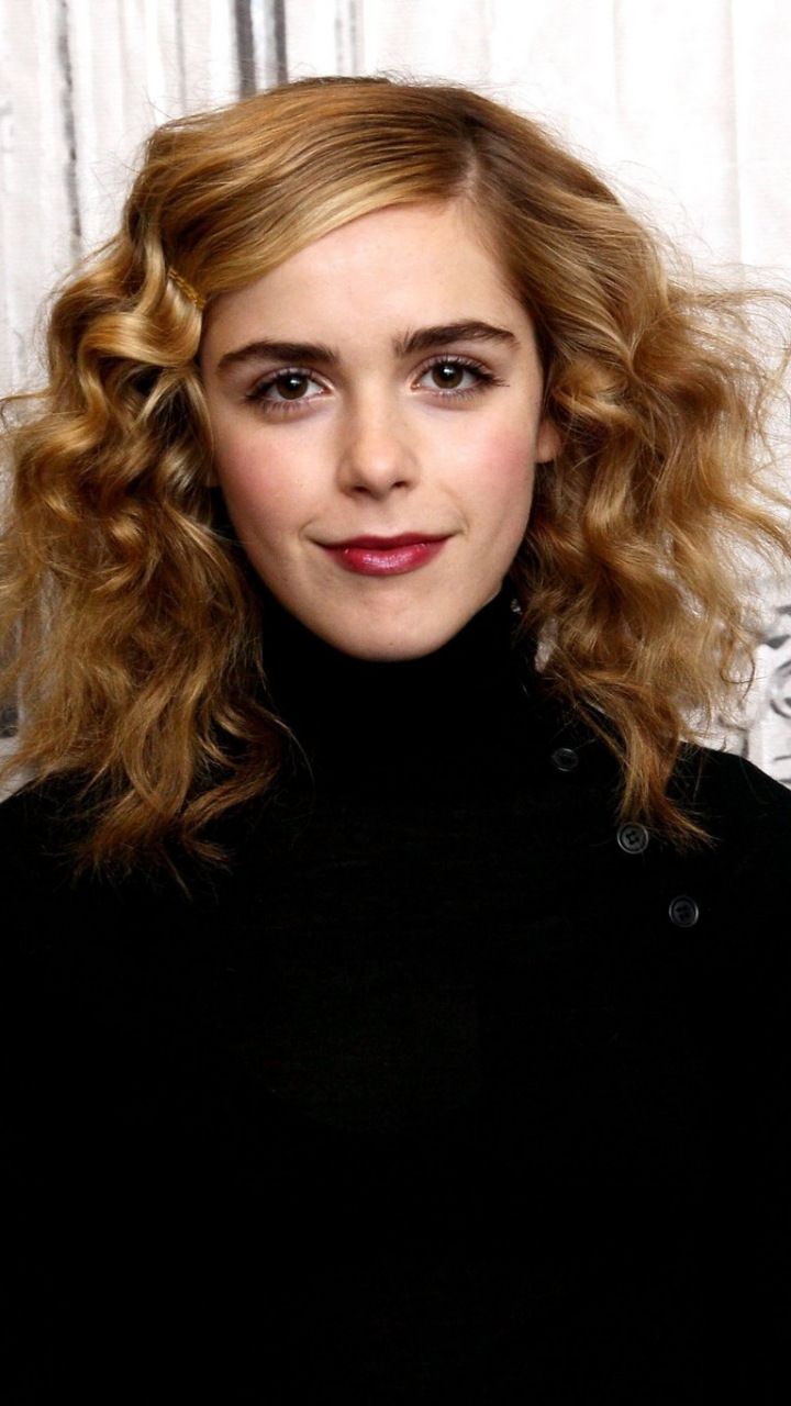 Kiernan Shipka 2020 Wallpapers