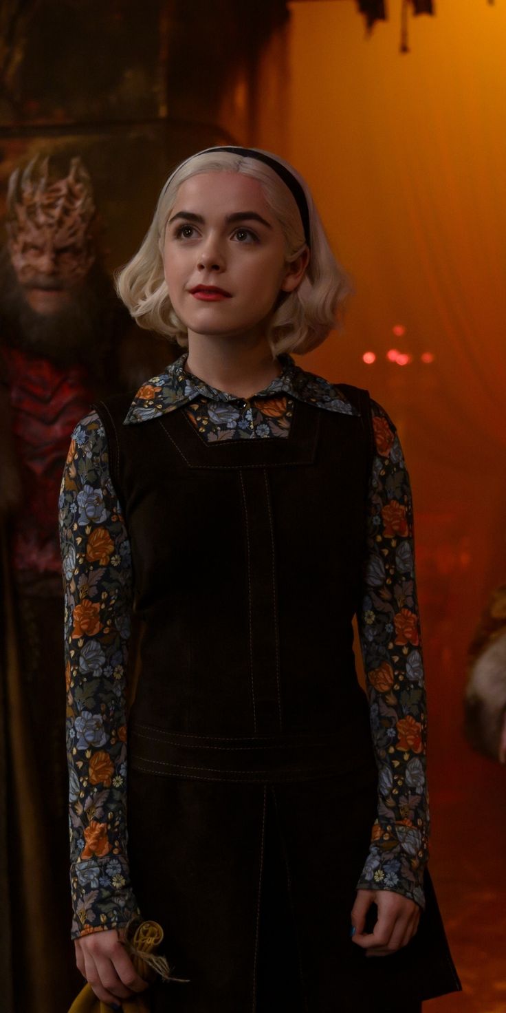 Kiernan Shipka Netflix Sabrina Spellman Wallpapers