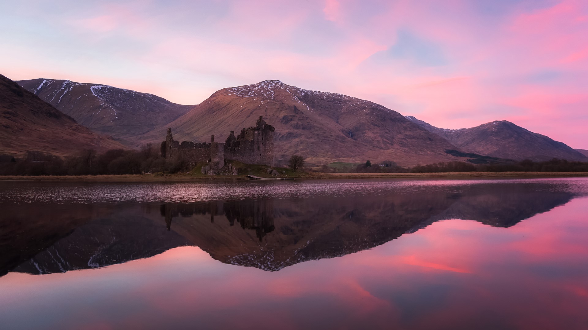 Kilchurn Castle Wallpapers