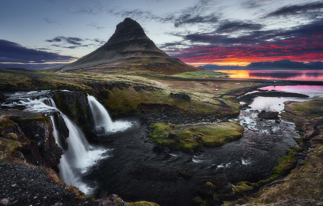 Kirkjufell Iceland Wallpapers