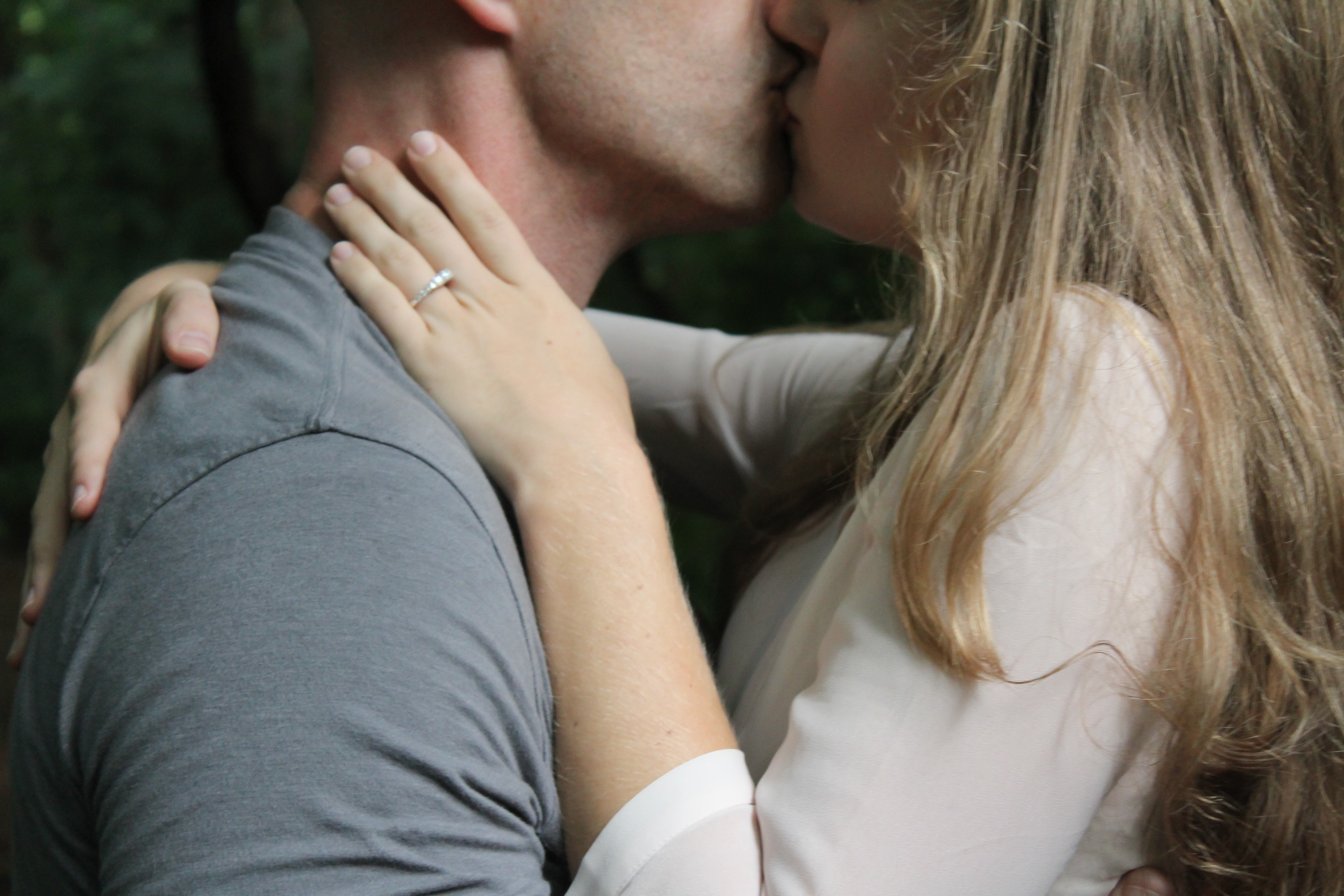 Kissing Backgrounds