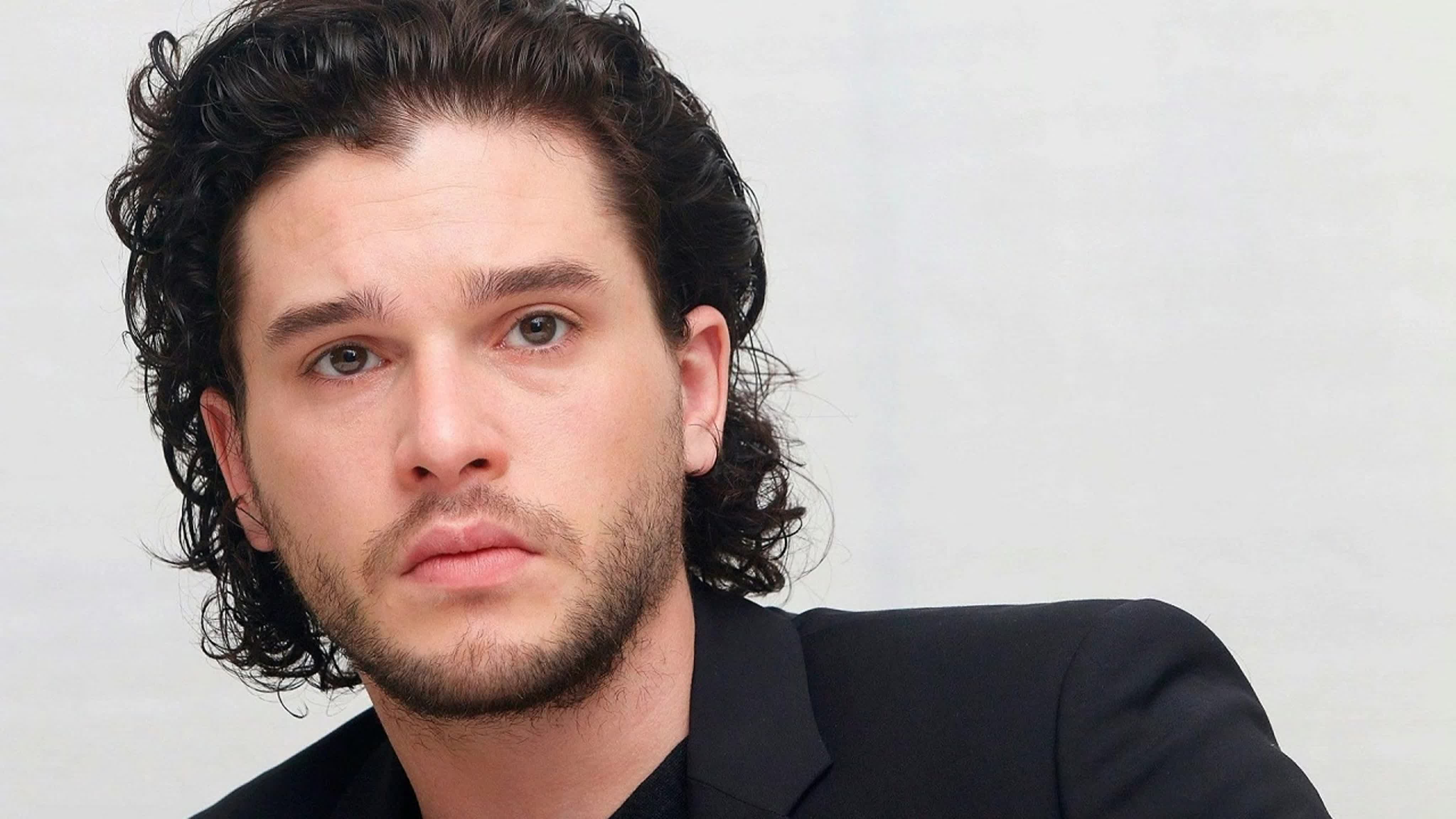 Kit Harington English Actor Wallpapers