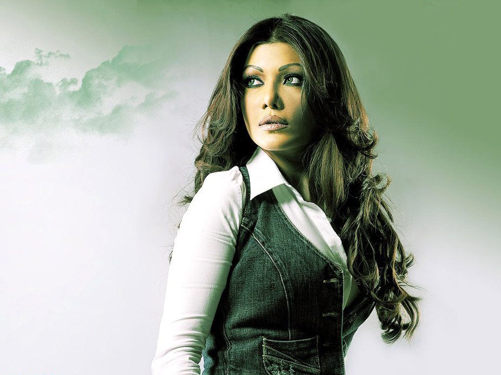 Koena Mitra Wallpapers