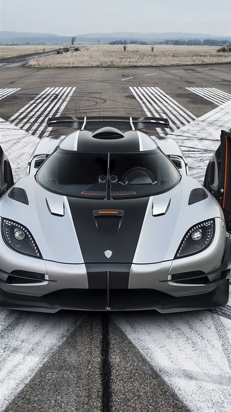 Koenigsegg Ccxr Trevita Wallpapers