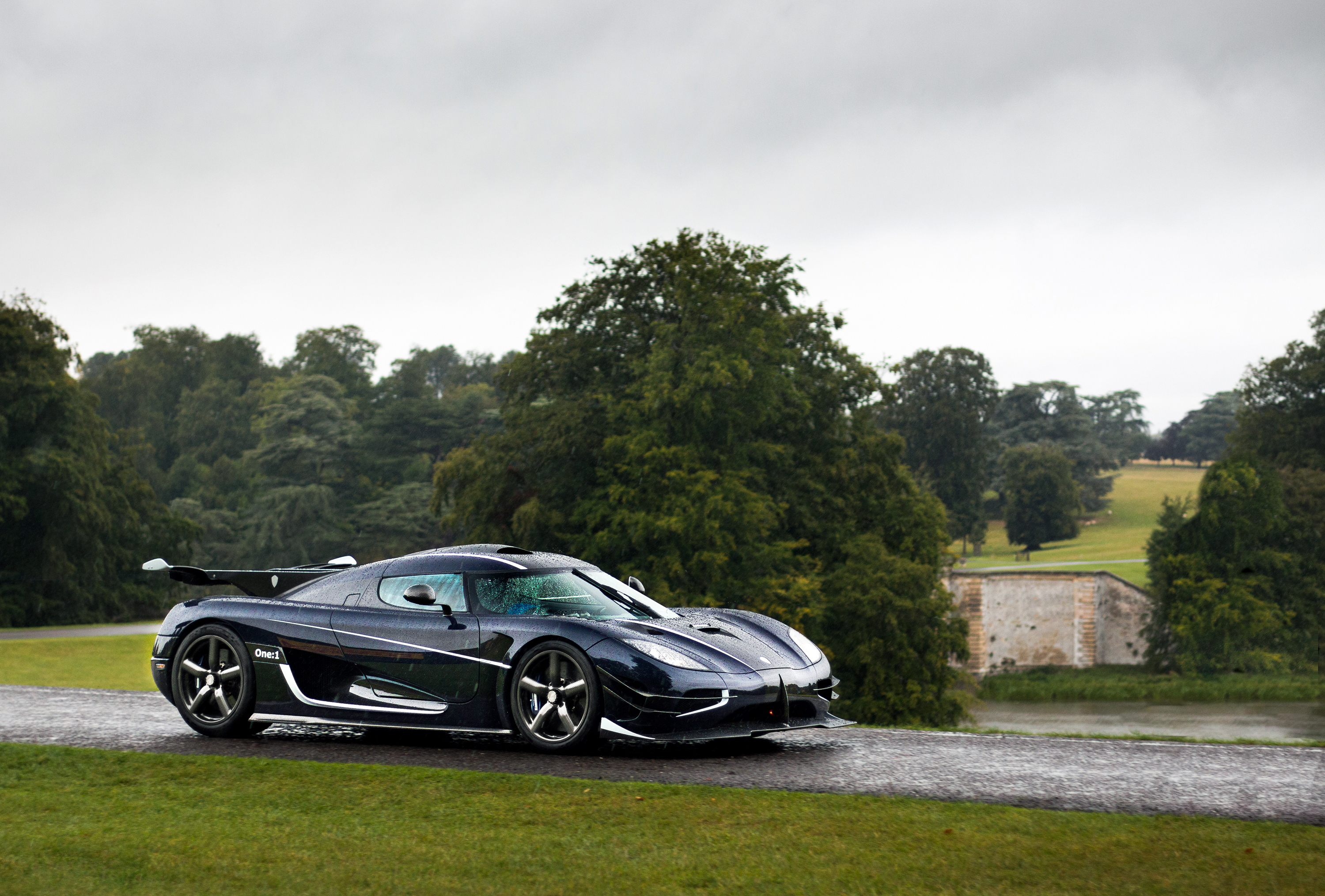 Koenigsegg One:1 Wallpapers