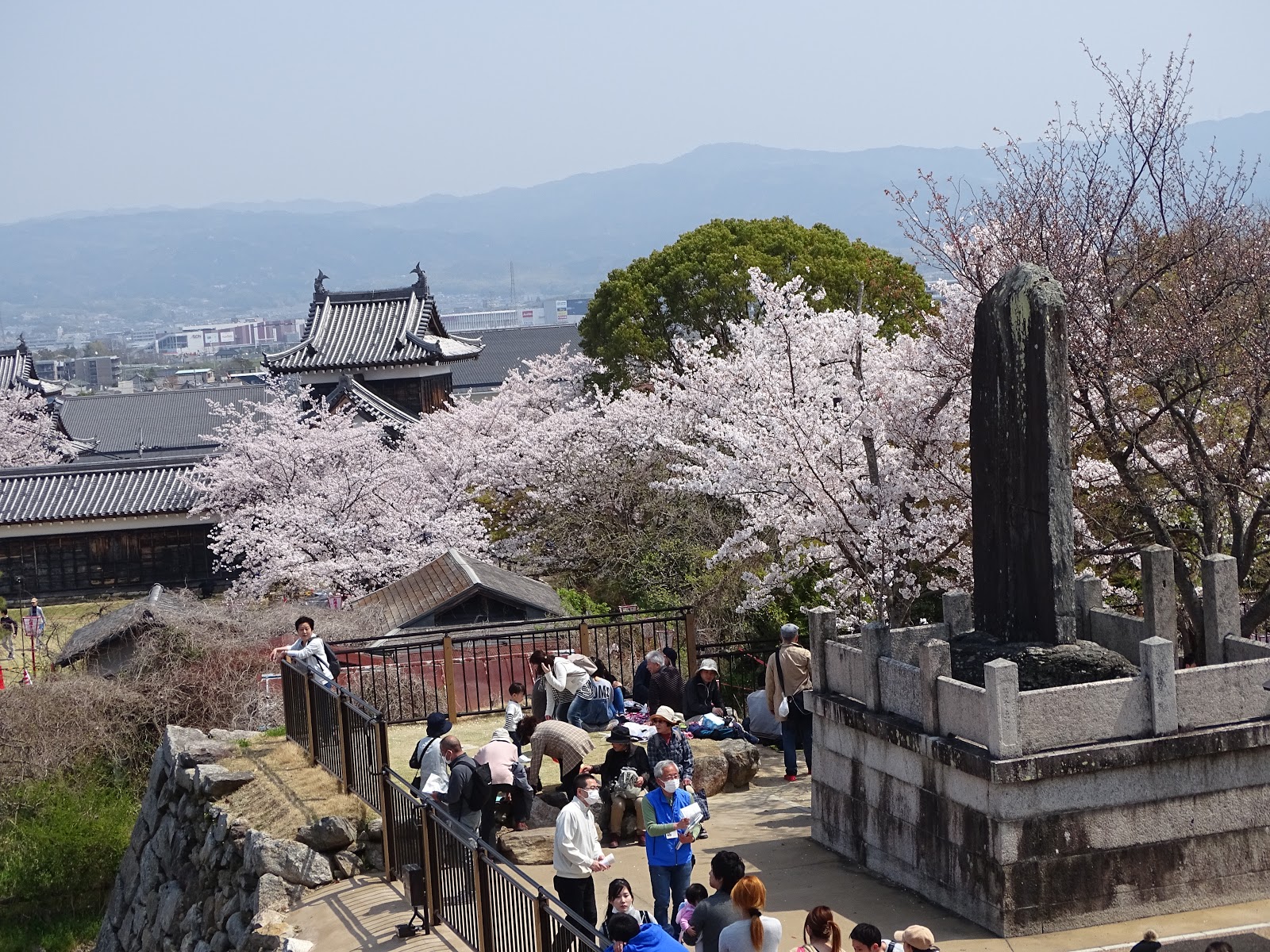 Koriyama Castle Wallpapers