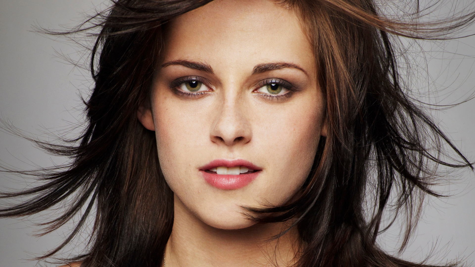 Kristen Stewart 2021 HD Photoshoot Wallpapers