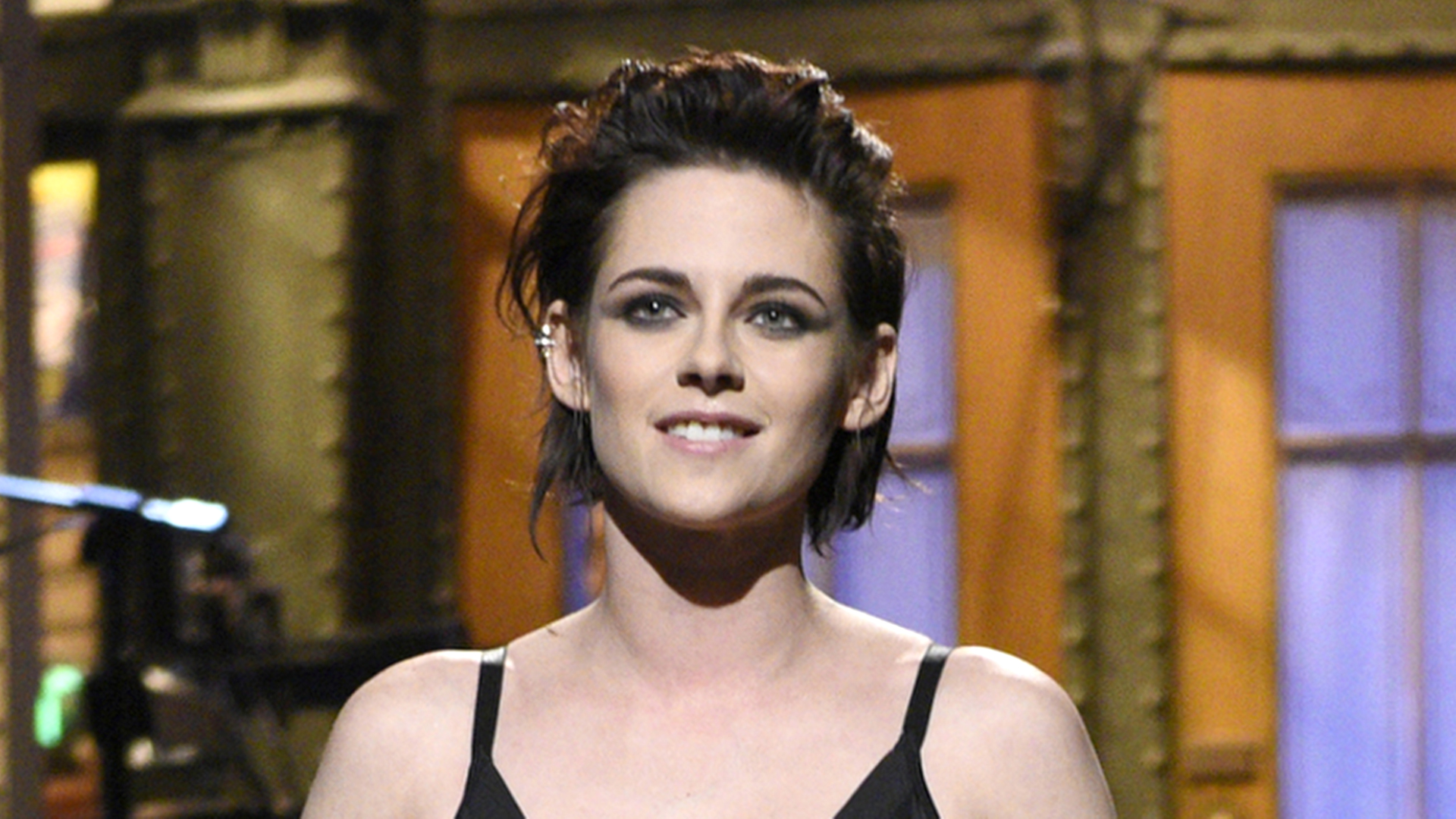 Kristen Stewart Short Hair 2017 Wallpapers