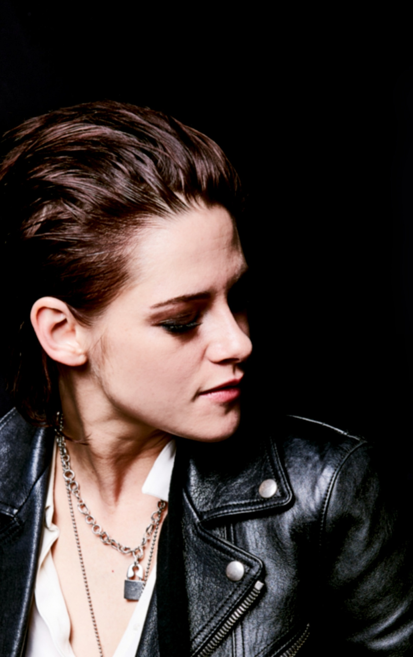 Kristen Stewart Short Hair Wallpapers