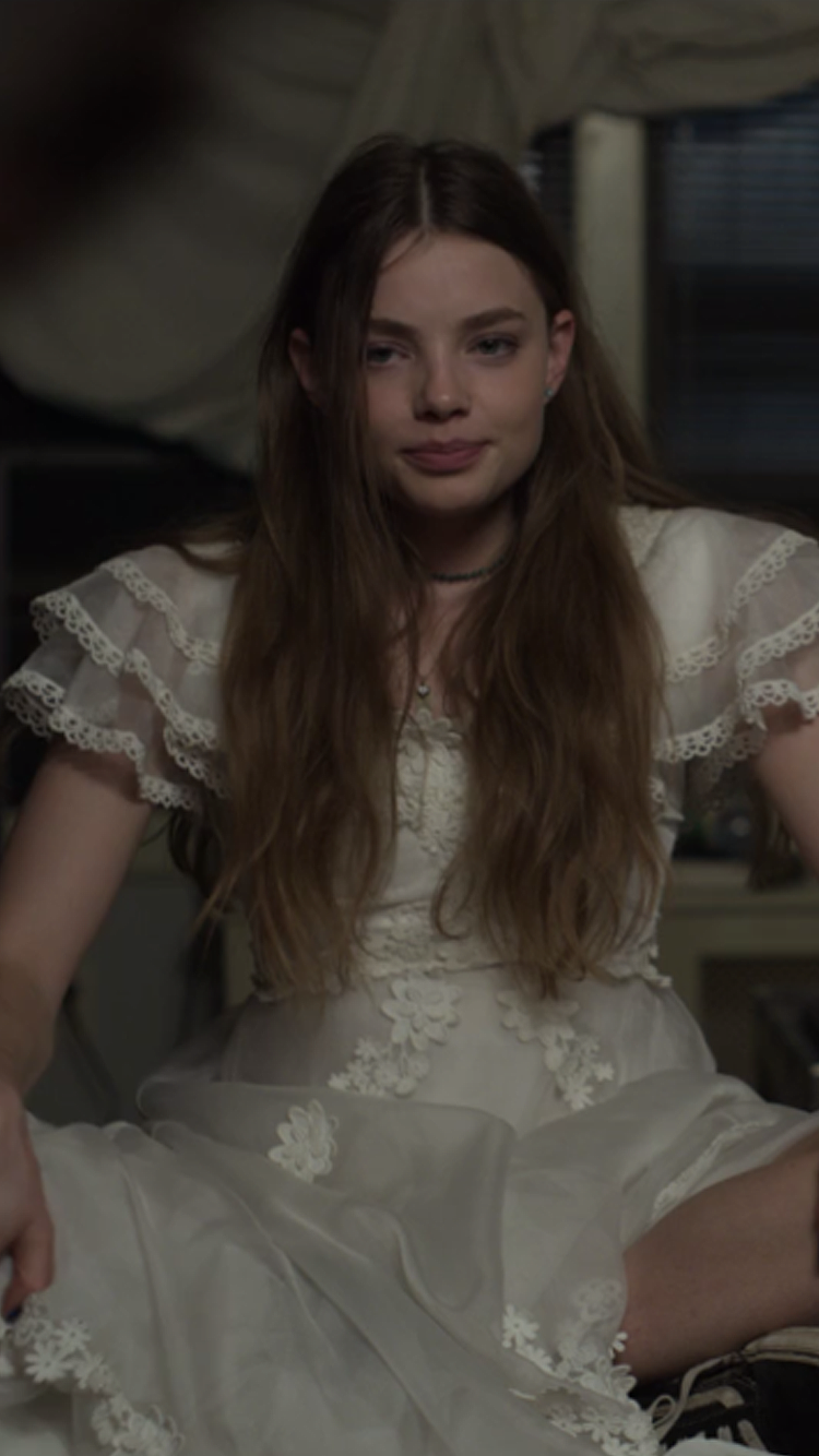 Kristine Froseth Wallpapers