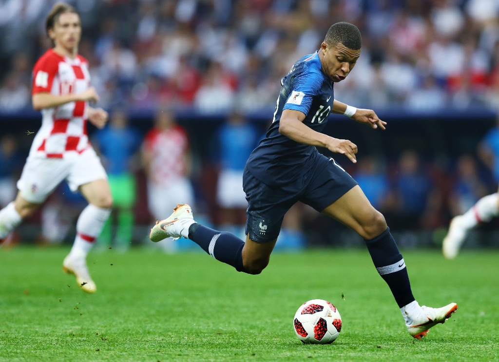 Kylian Mbappe Celebrates Fifa World Cup Win Wallpapers