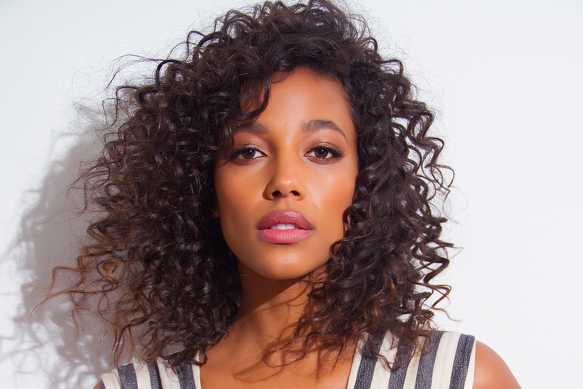 Kylie Bunbury Wallpapers