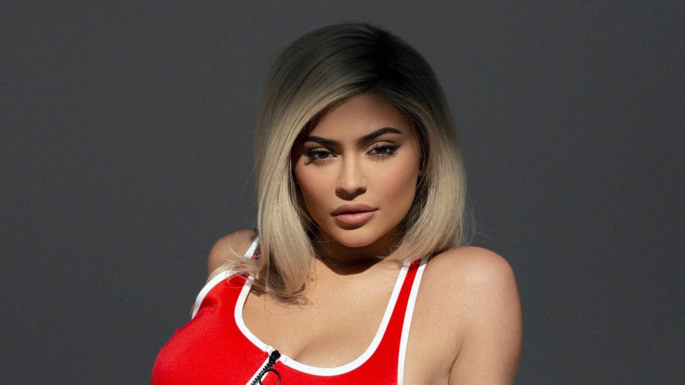 Kylie Jenner 2017 Wallpapers