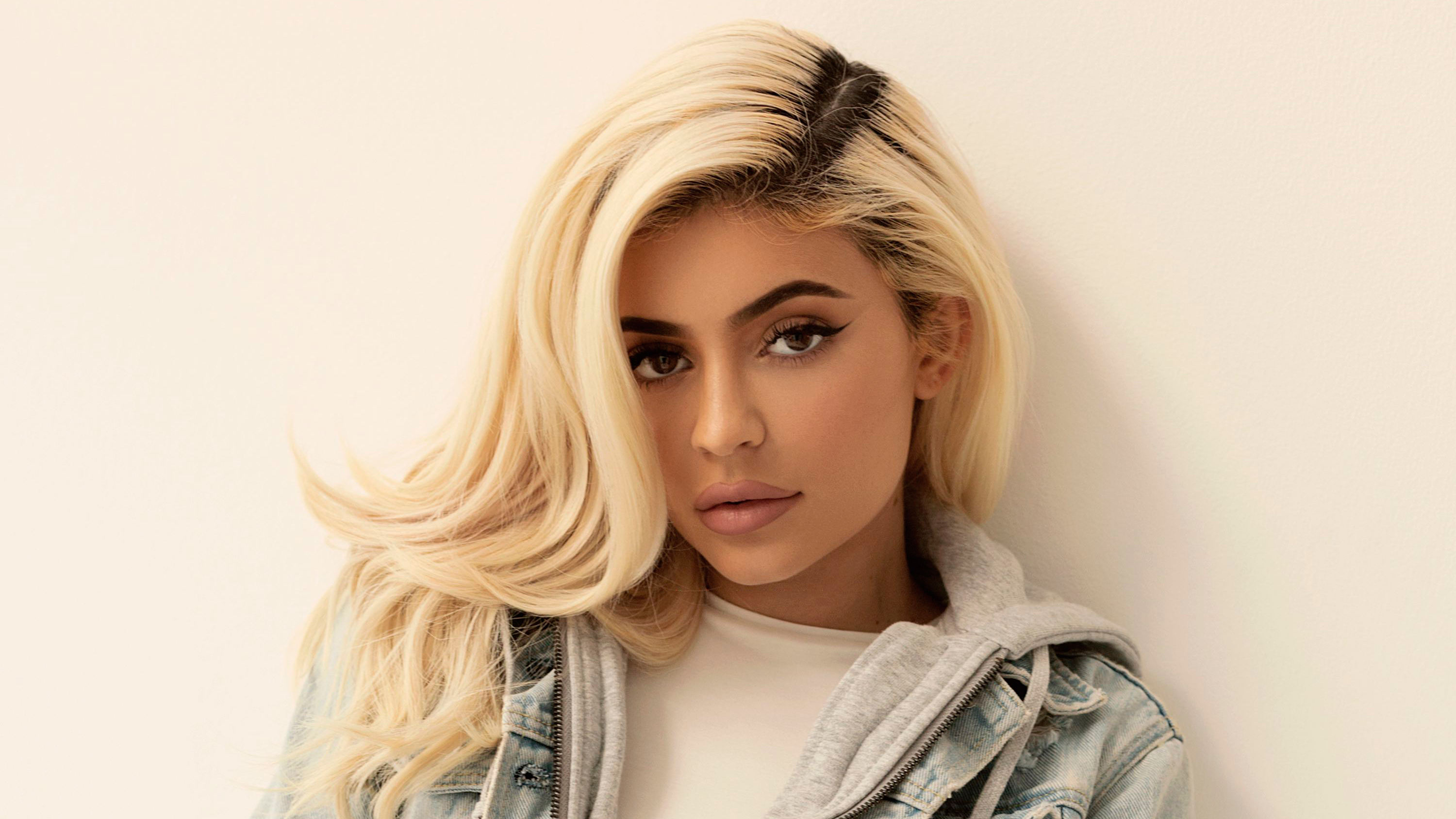 Kylie Jenner 4K Wallpapers