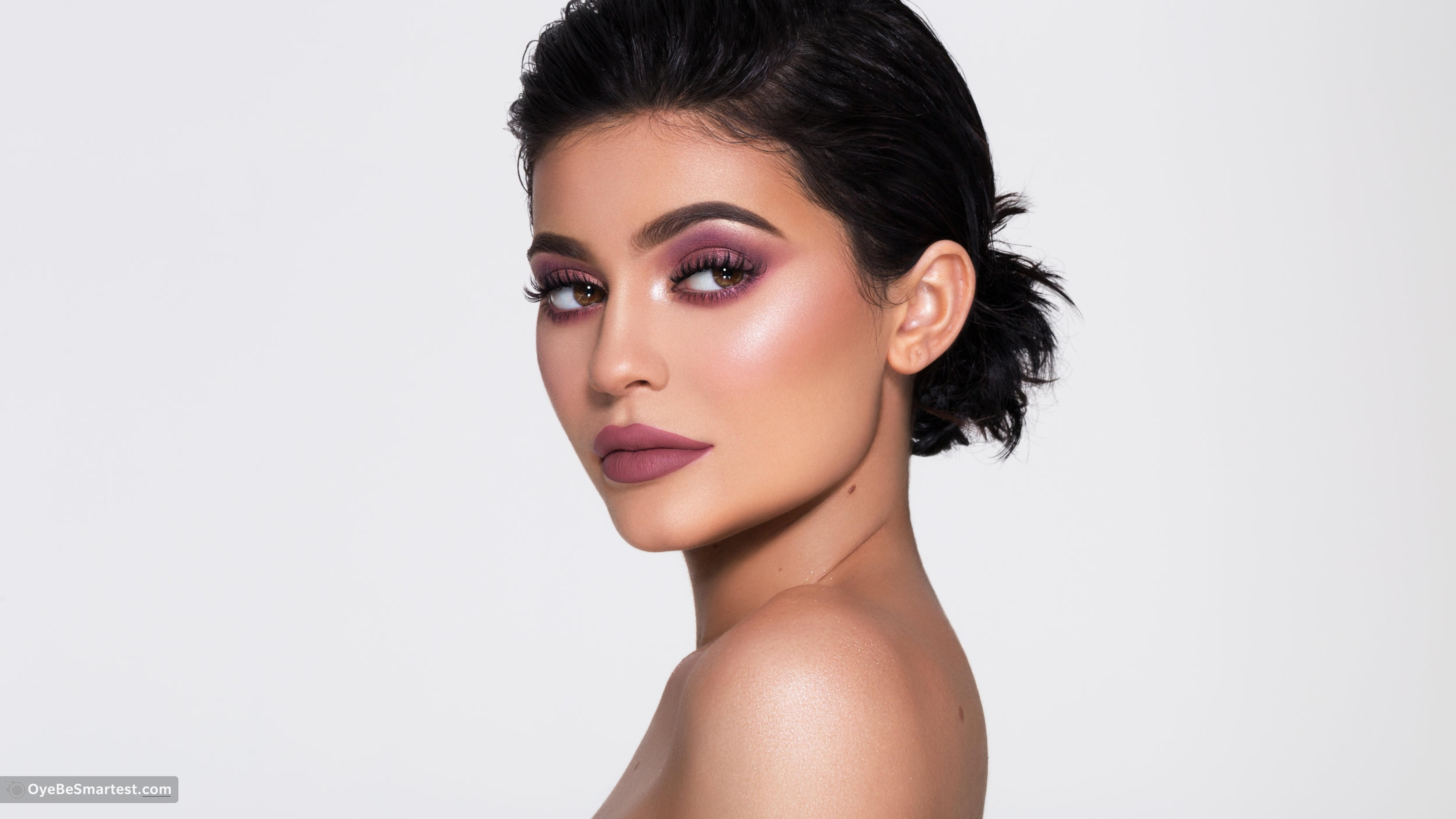 Kylie Jenner 4K Wallpapers