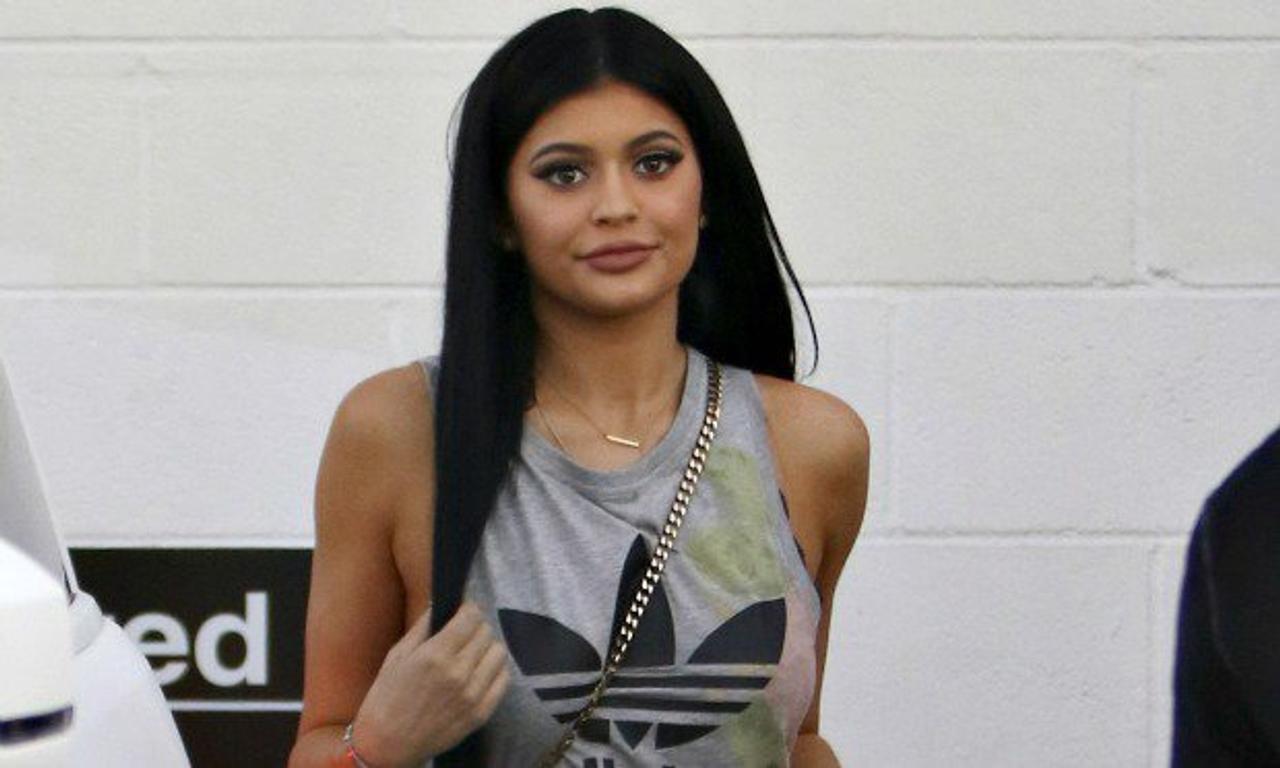 Kylie Jenner Puma Puma Wallpapers