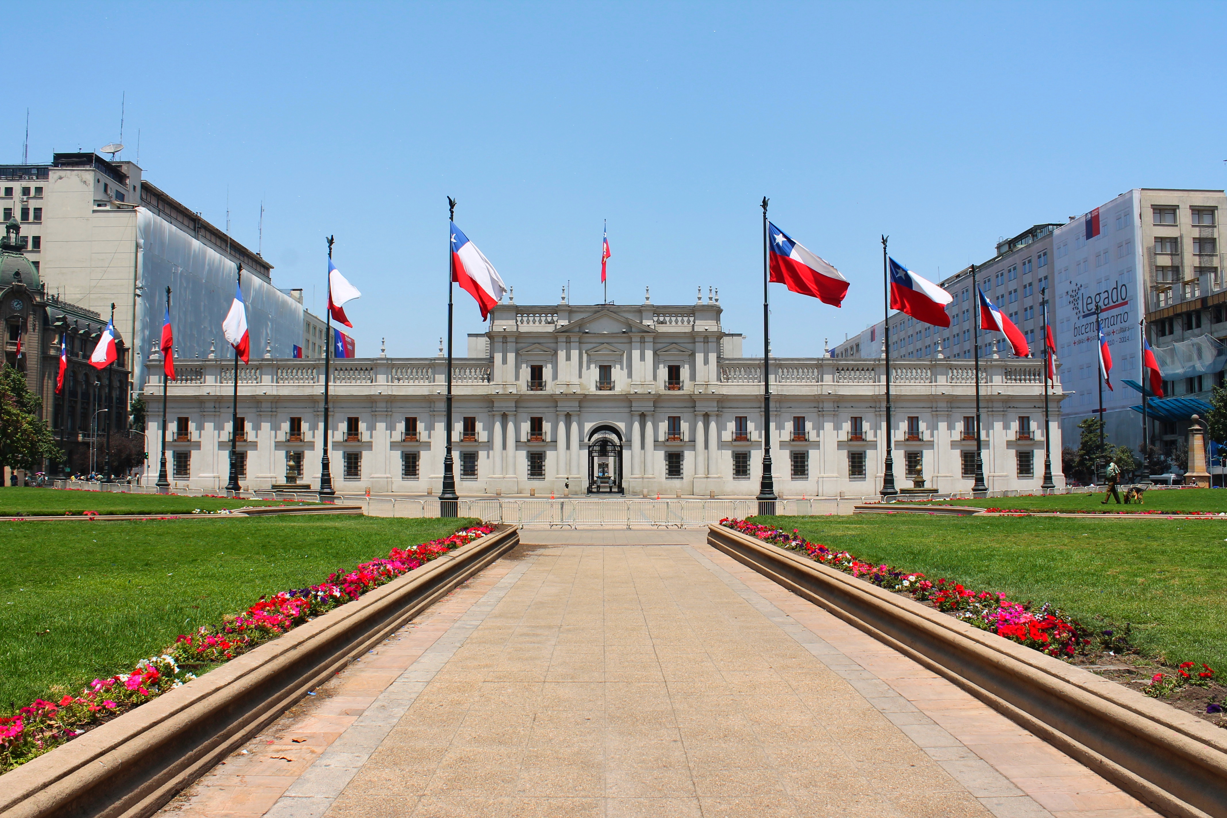 La Moneda Palace Wallpapers