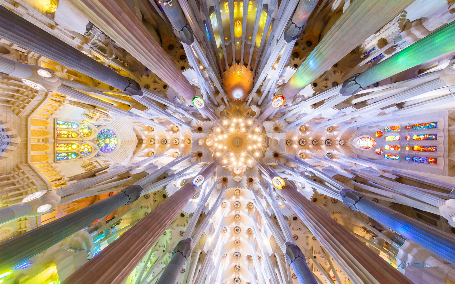 La Sagrada Familia Wallpapers