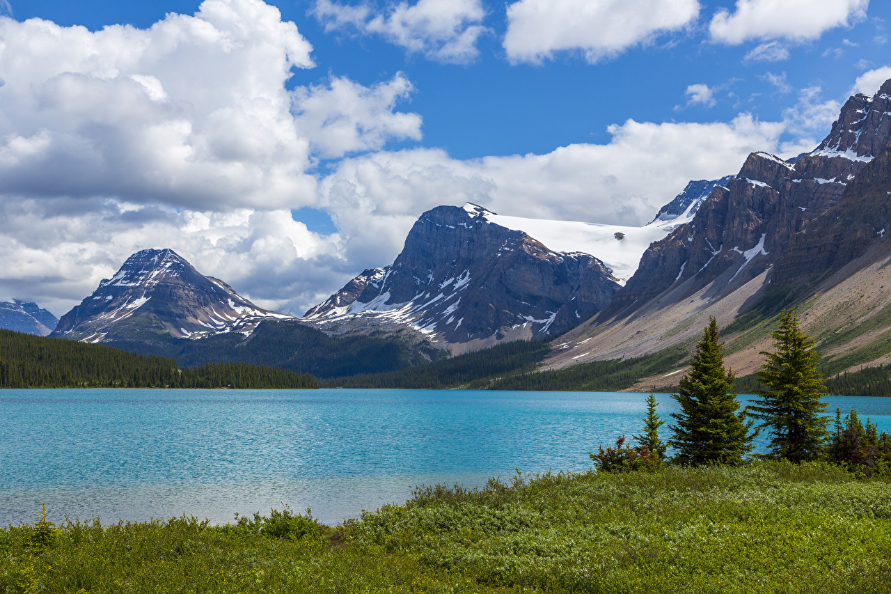 Lagoon Mountains Wallpapers