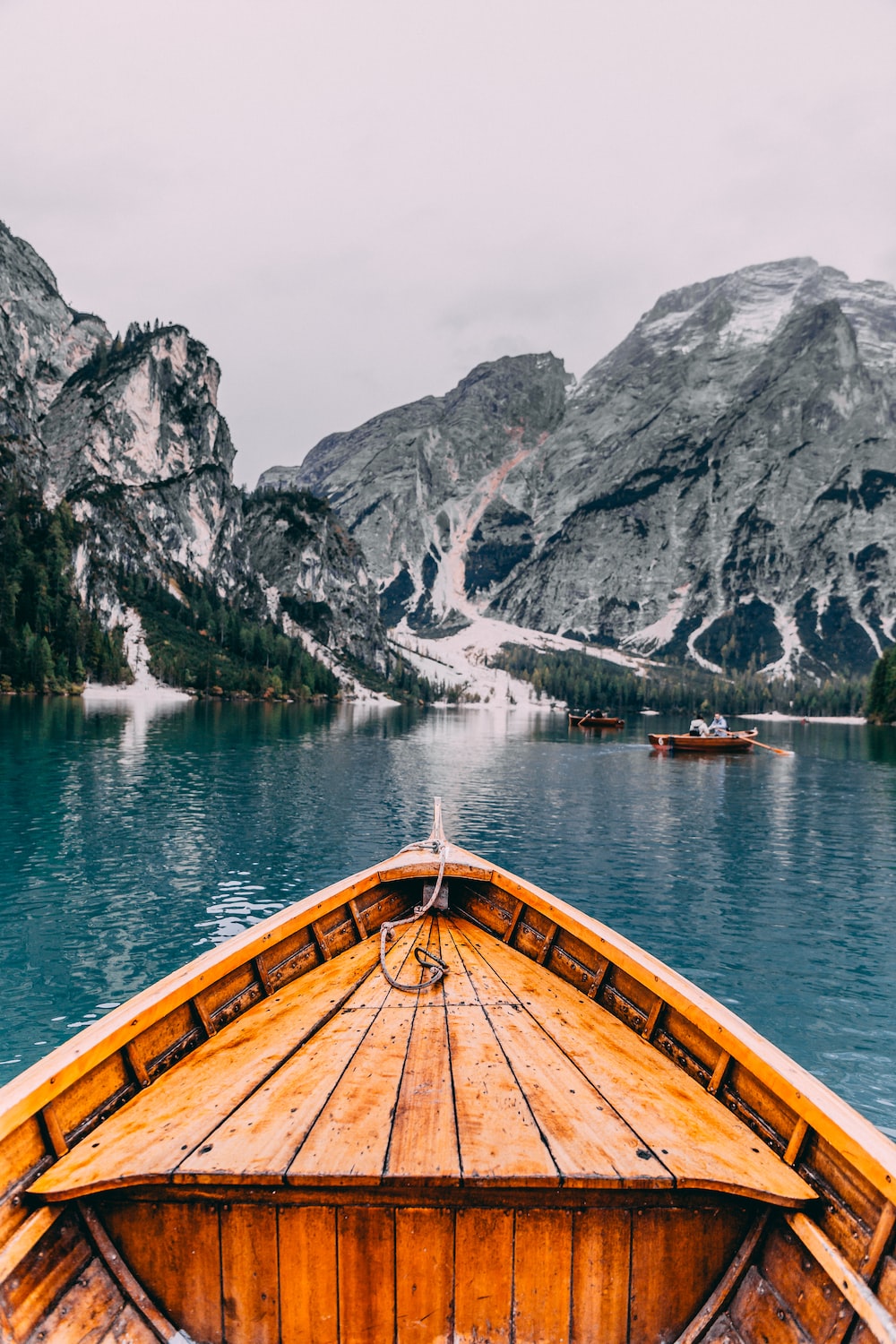 Lake And Boat Wallpapers