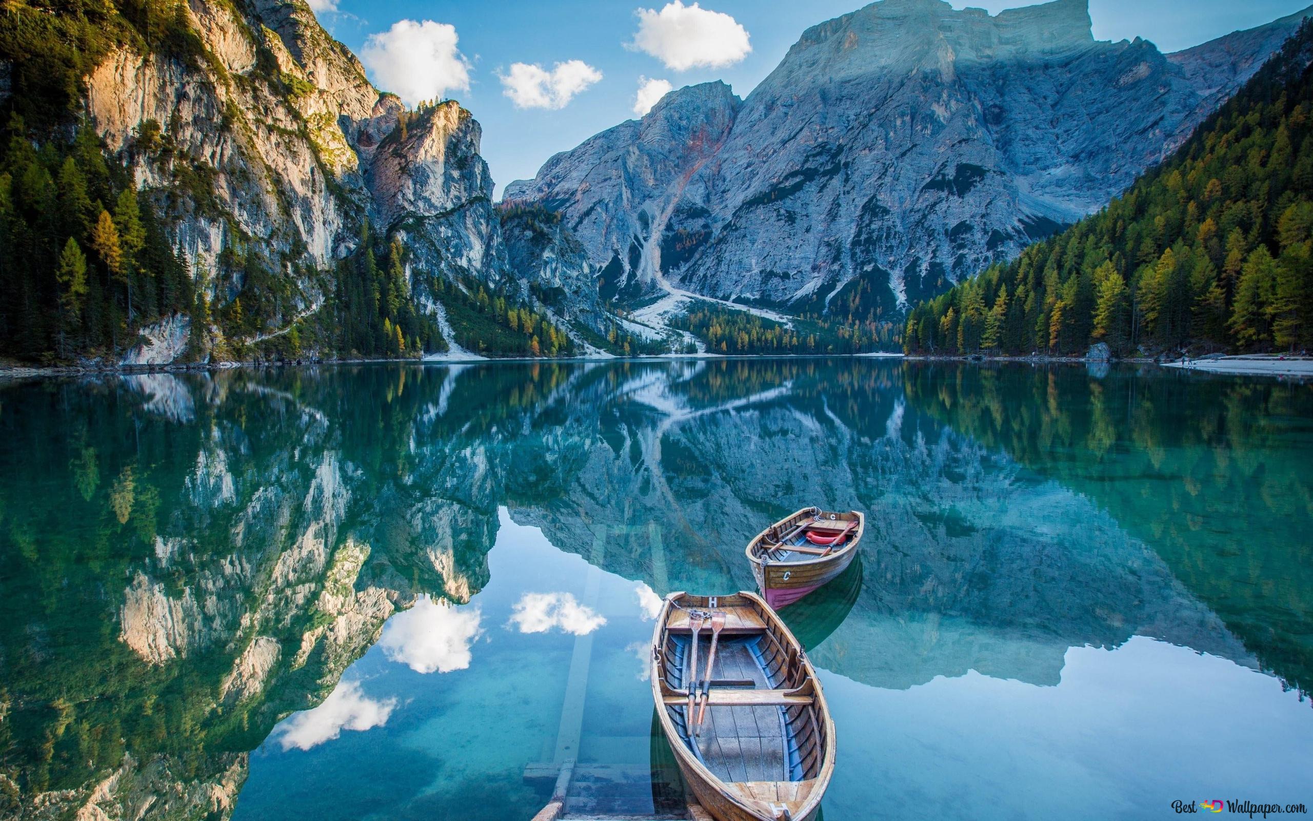 Lake And Boat Wallpapers