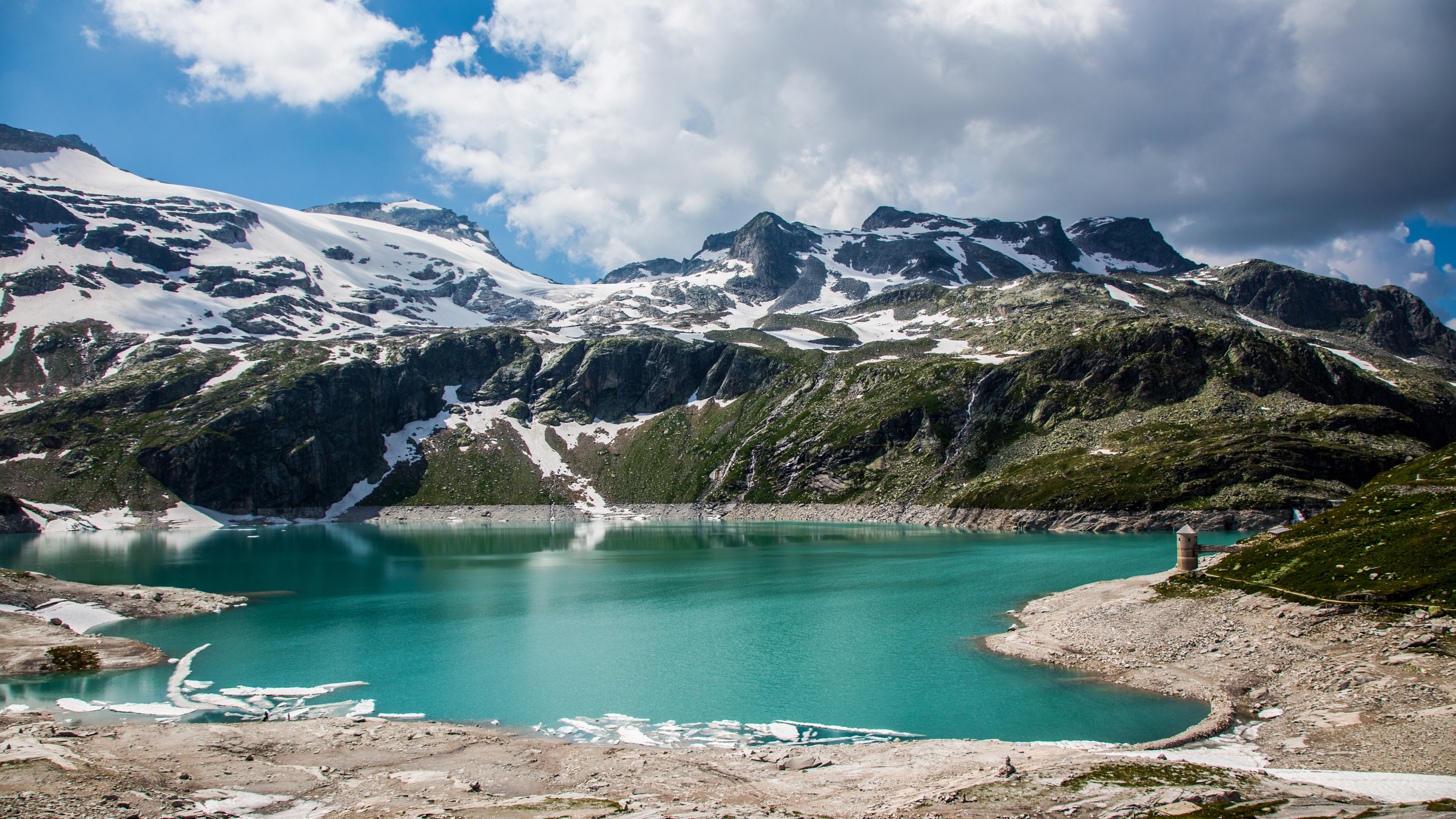 Lake And Mountains Wallpapers