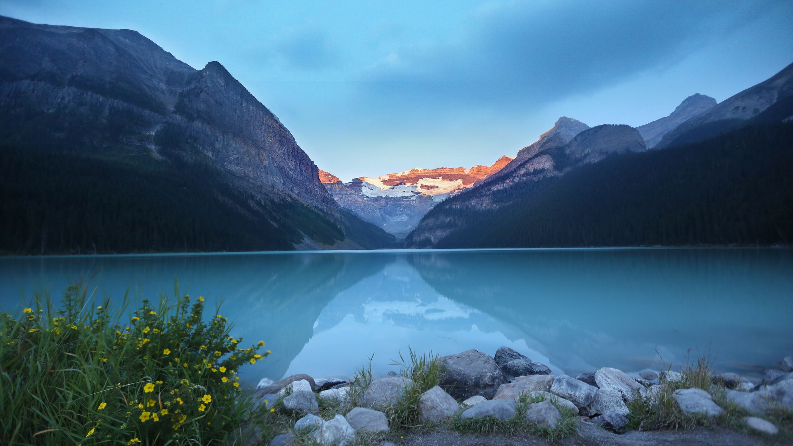 Lake Louise Wallpapers