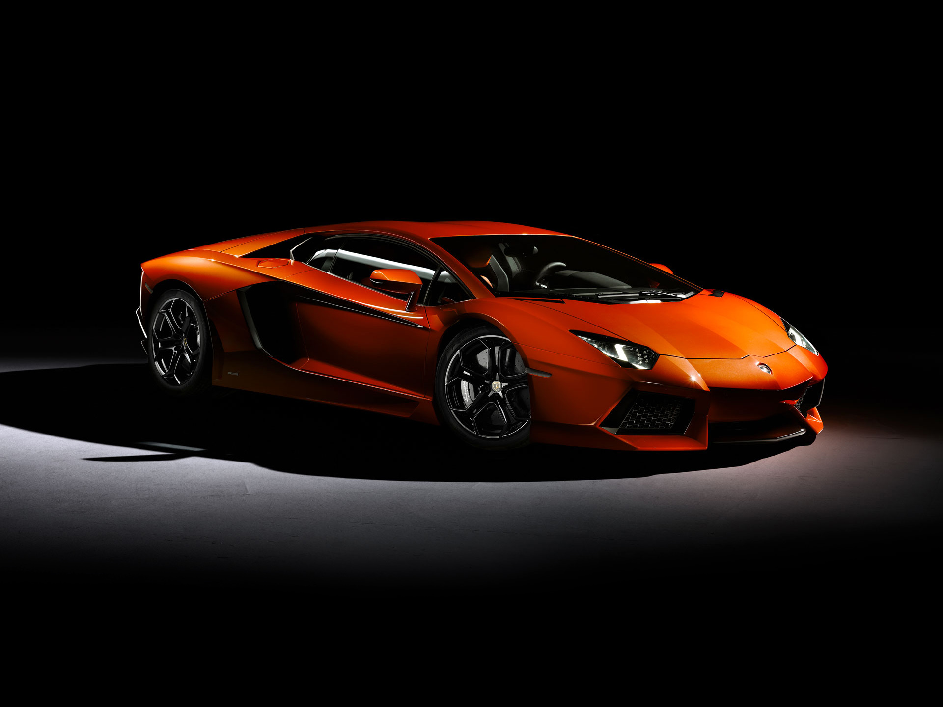 Lamborghini Aventador Lp 700-4 Wallpapers