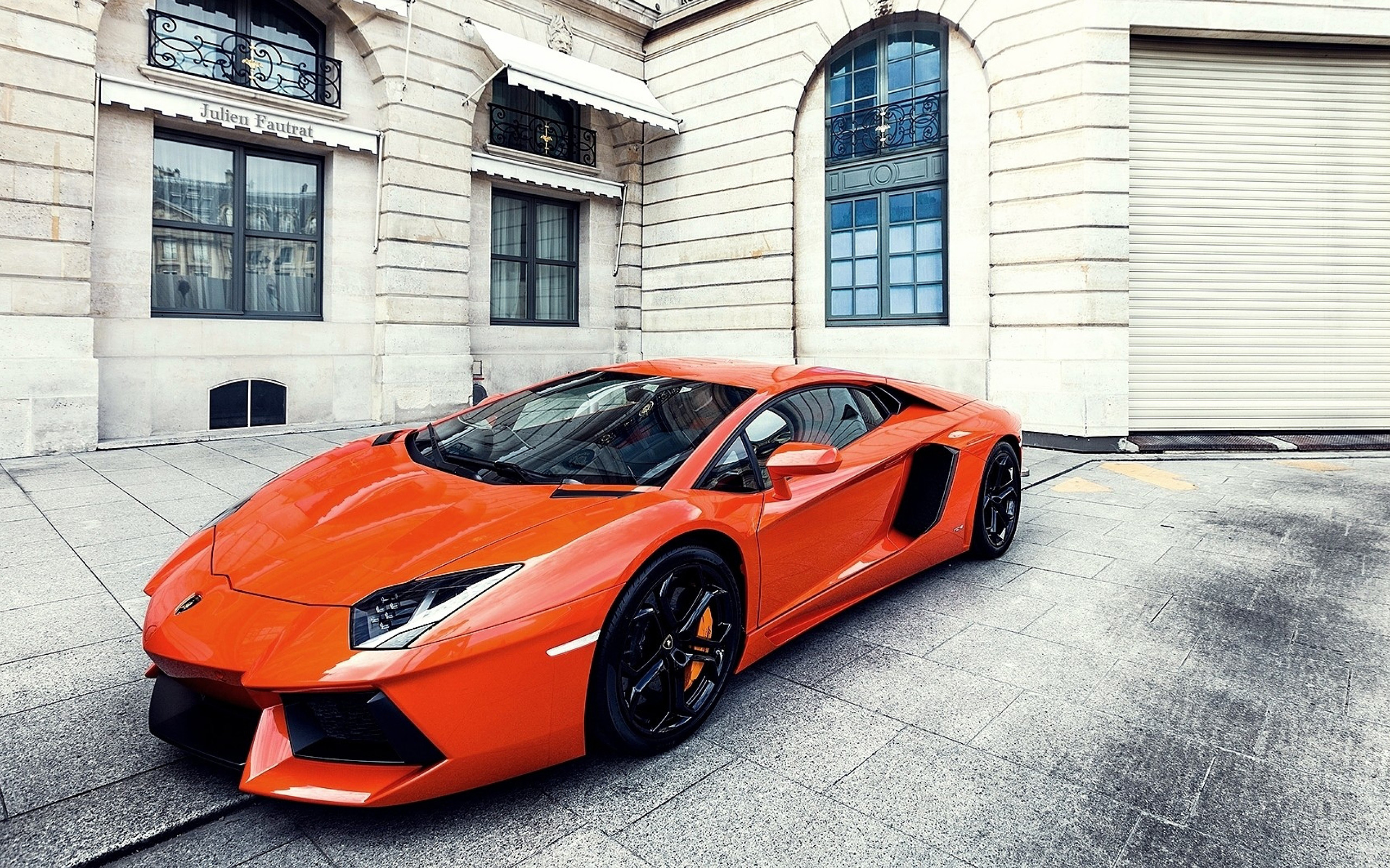 Lamborghini Aventador Lp 700-4 Wallpapers