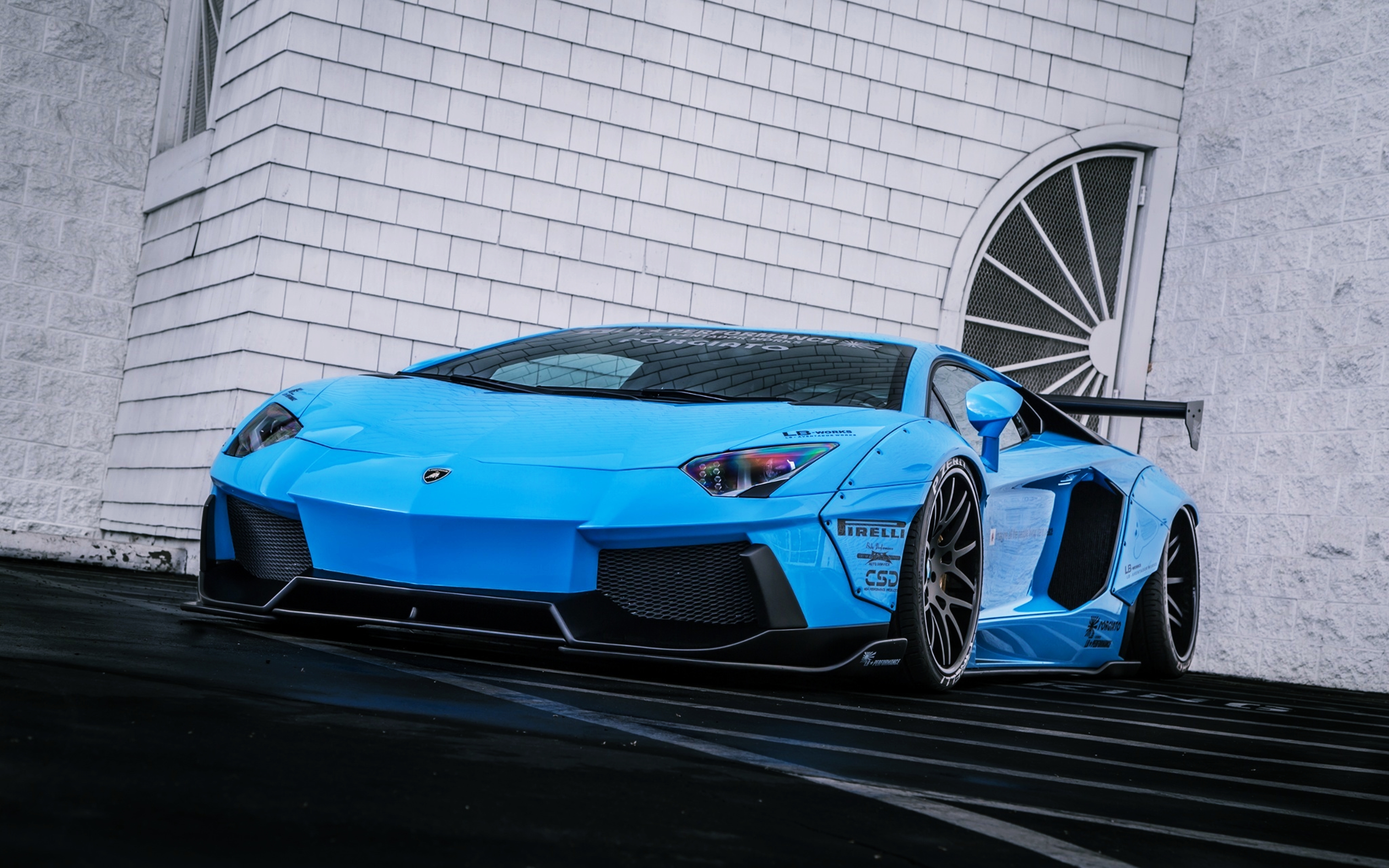 Lamborghini Aventador Lp 700-4 Wallpapers