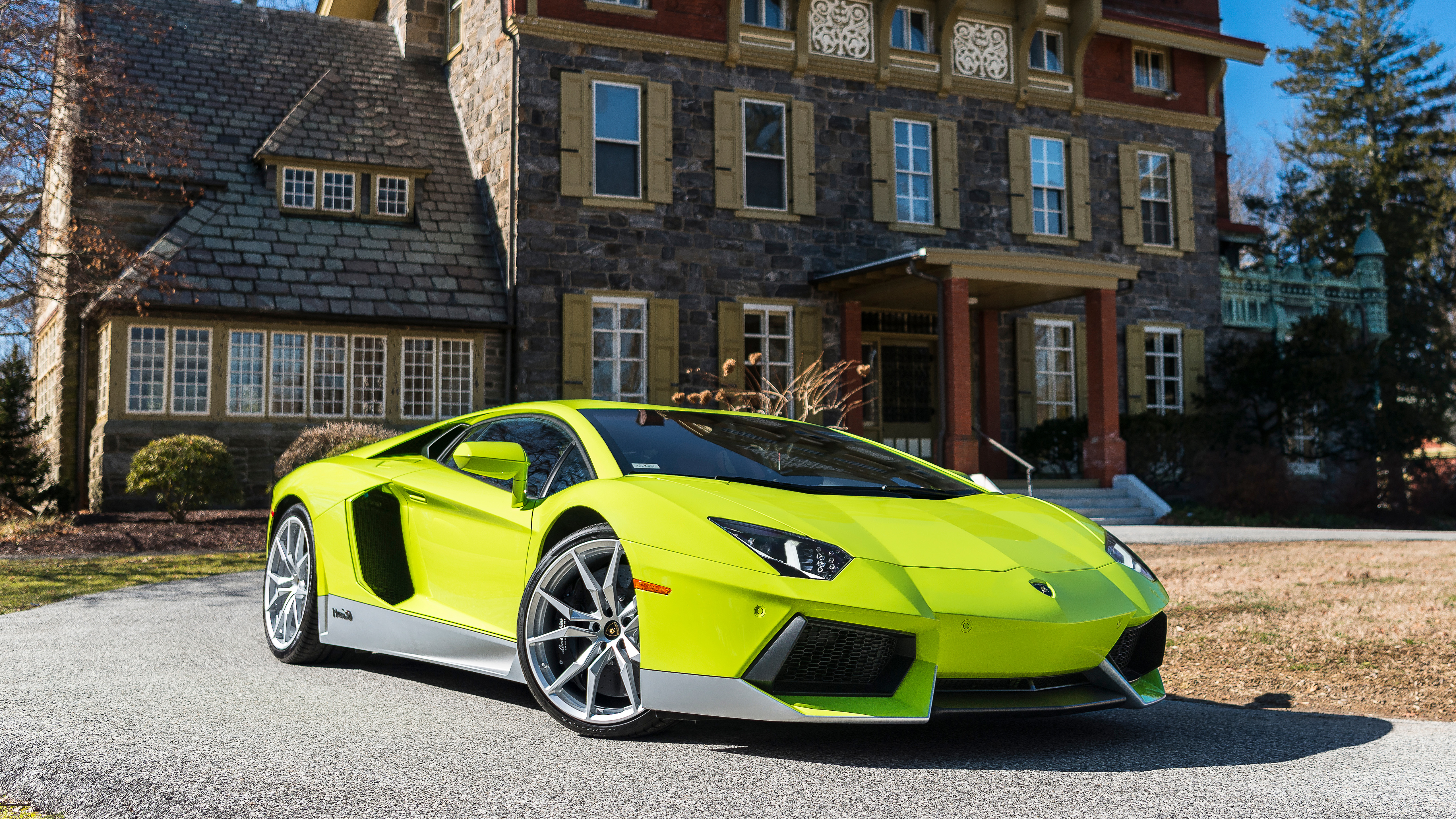 Lamborghini Aventador Lp 700-4 Wallpapers