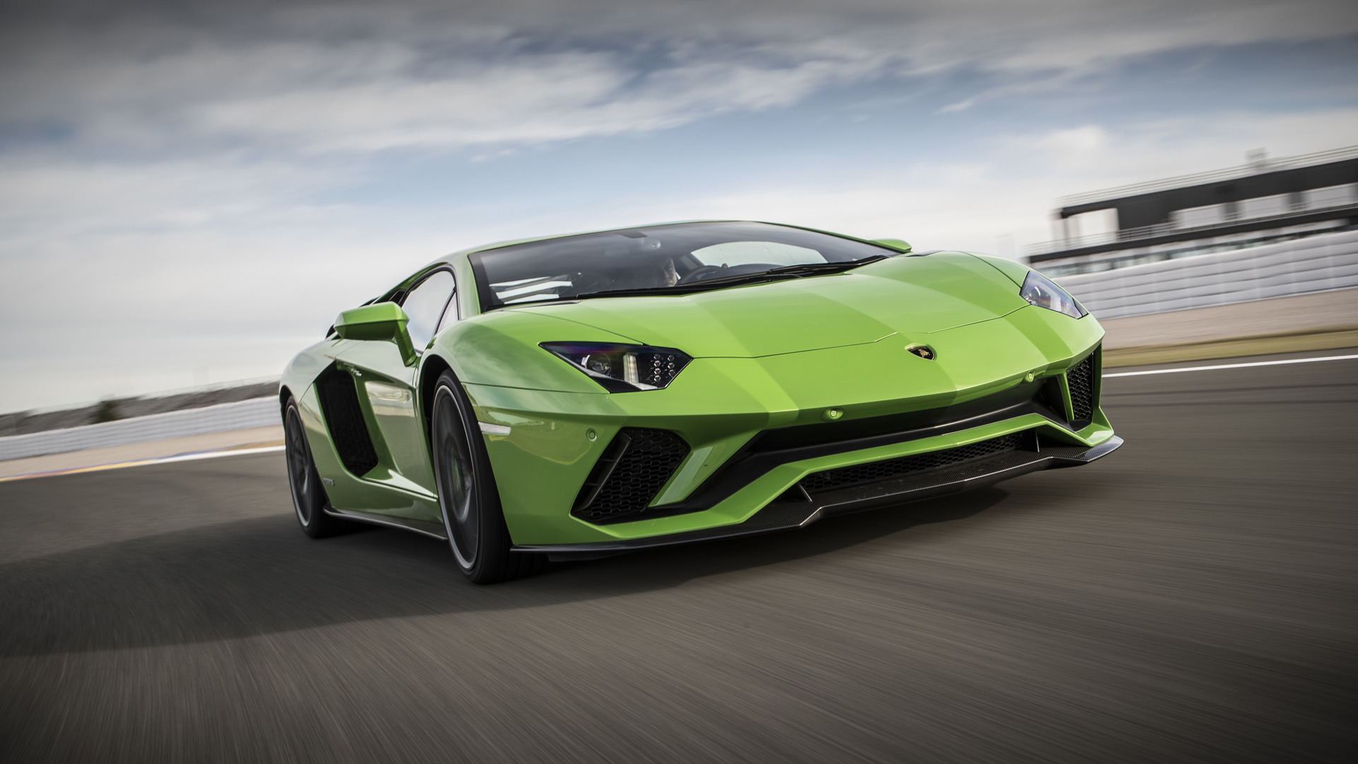 Lamborghini Aventador S Wallpapers