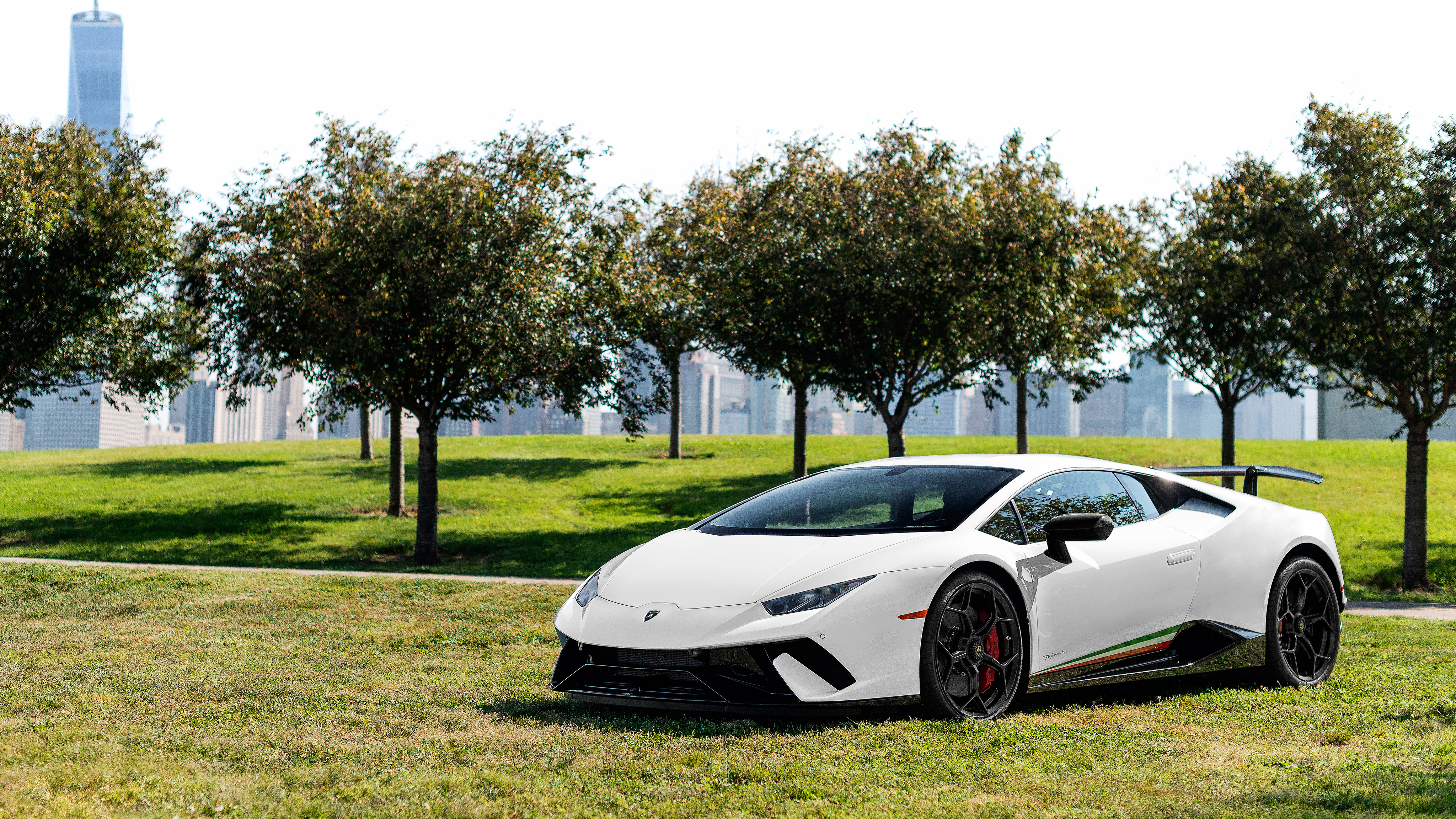 Lamborghini Huracan 2017 Wallpapers