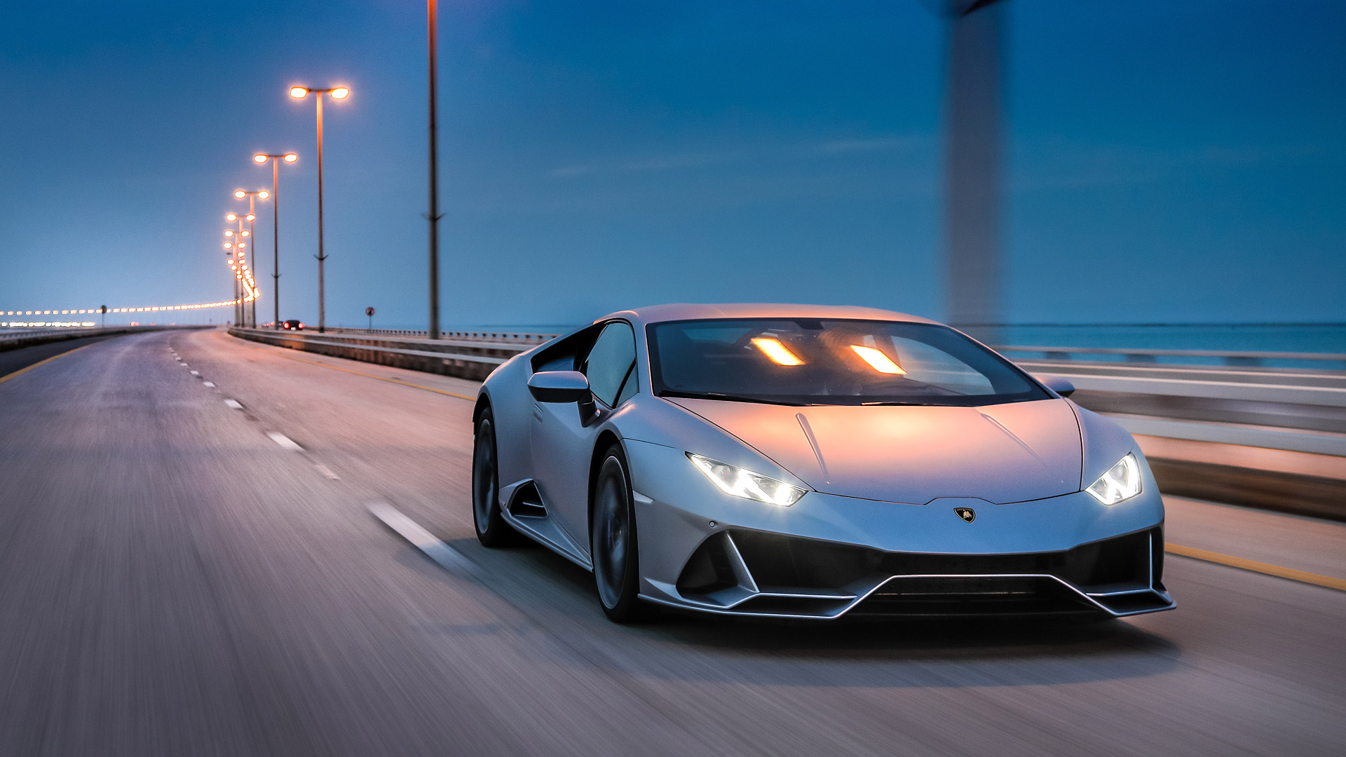 Lamborghini Huracan Evo Wallpapers