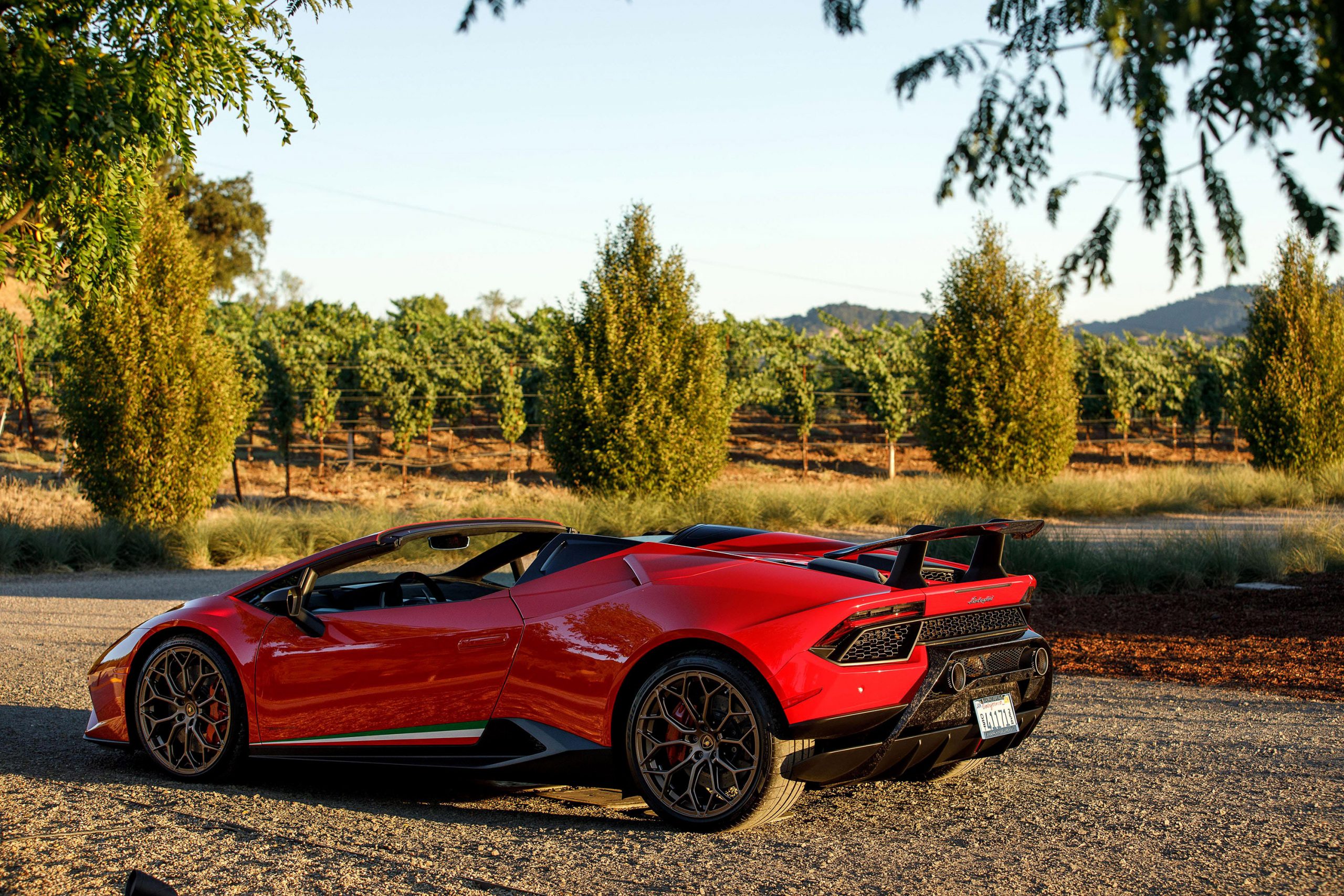 Lamborghini Huracan Performante Wallpapers